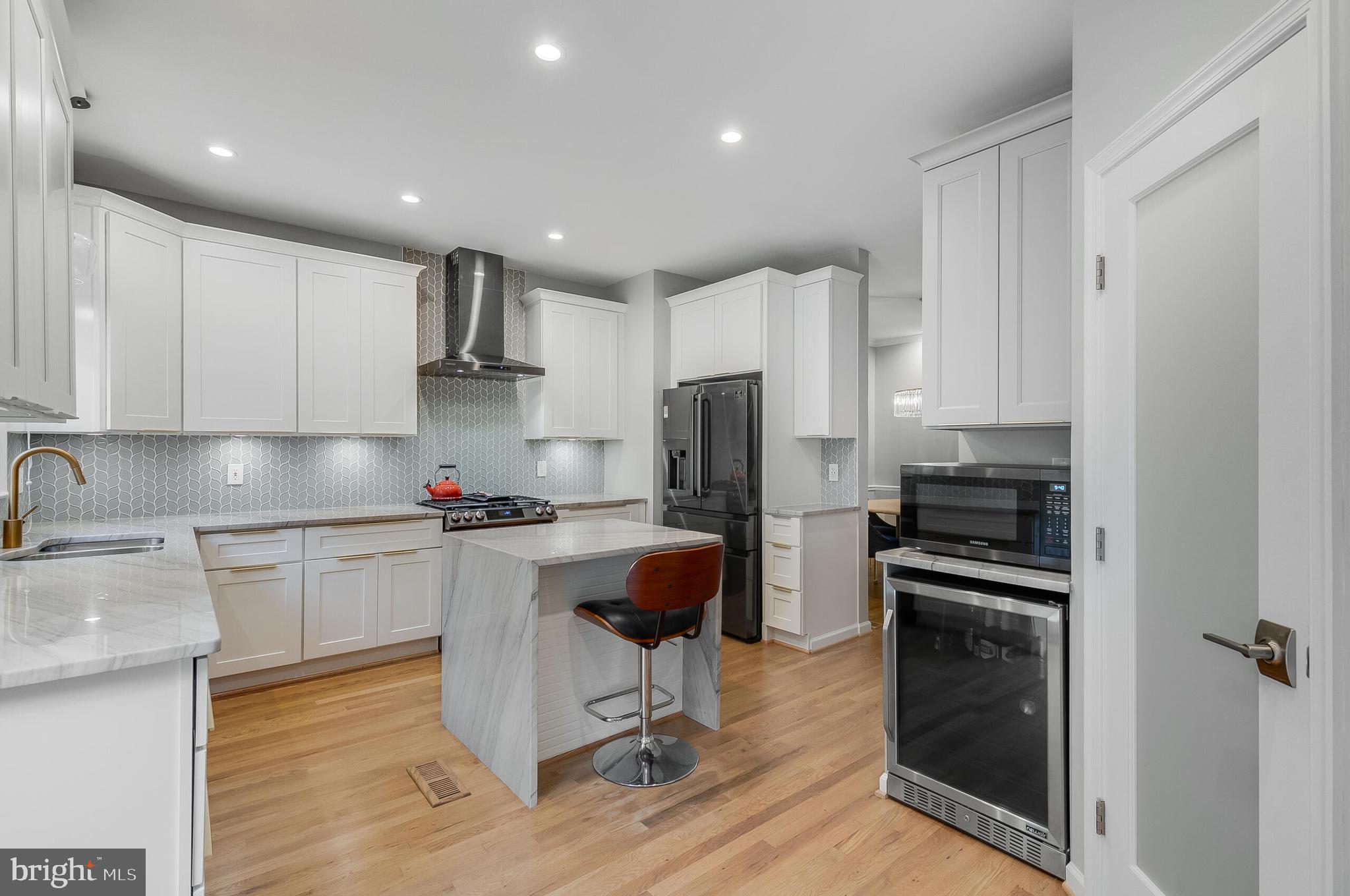 HIGHGATE - Residential Lease