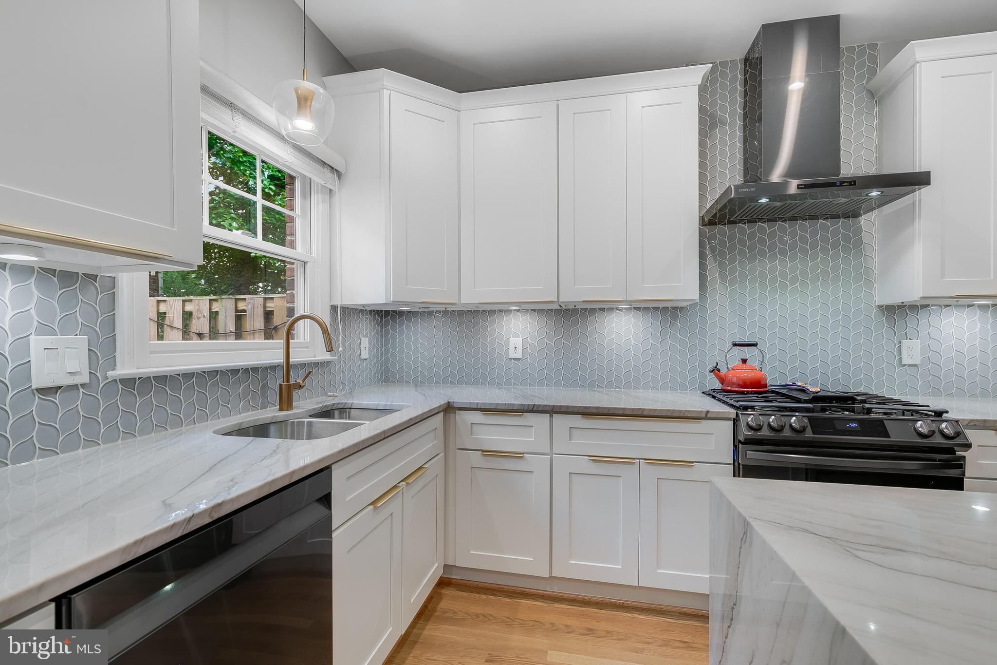 HIGHGATE - Residential Lease