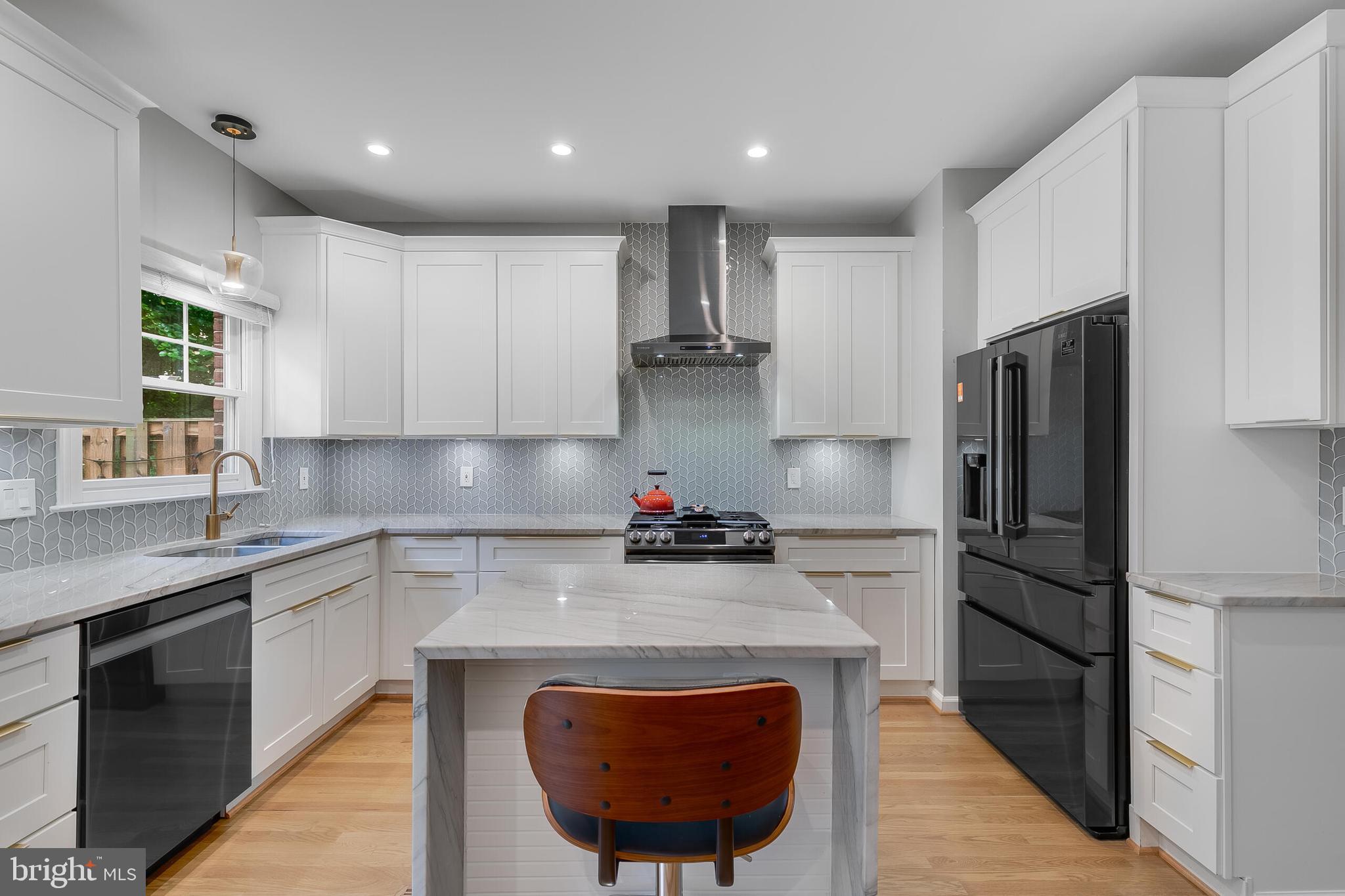 HIGHGATE - Residential Lease