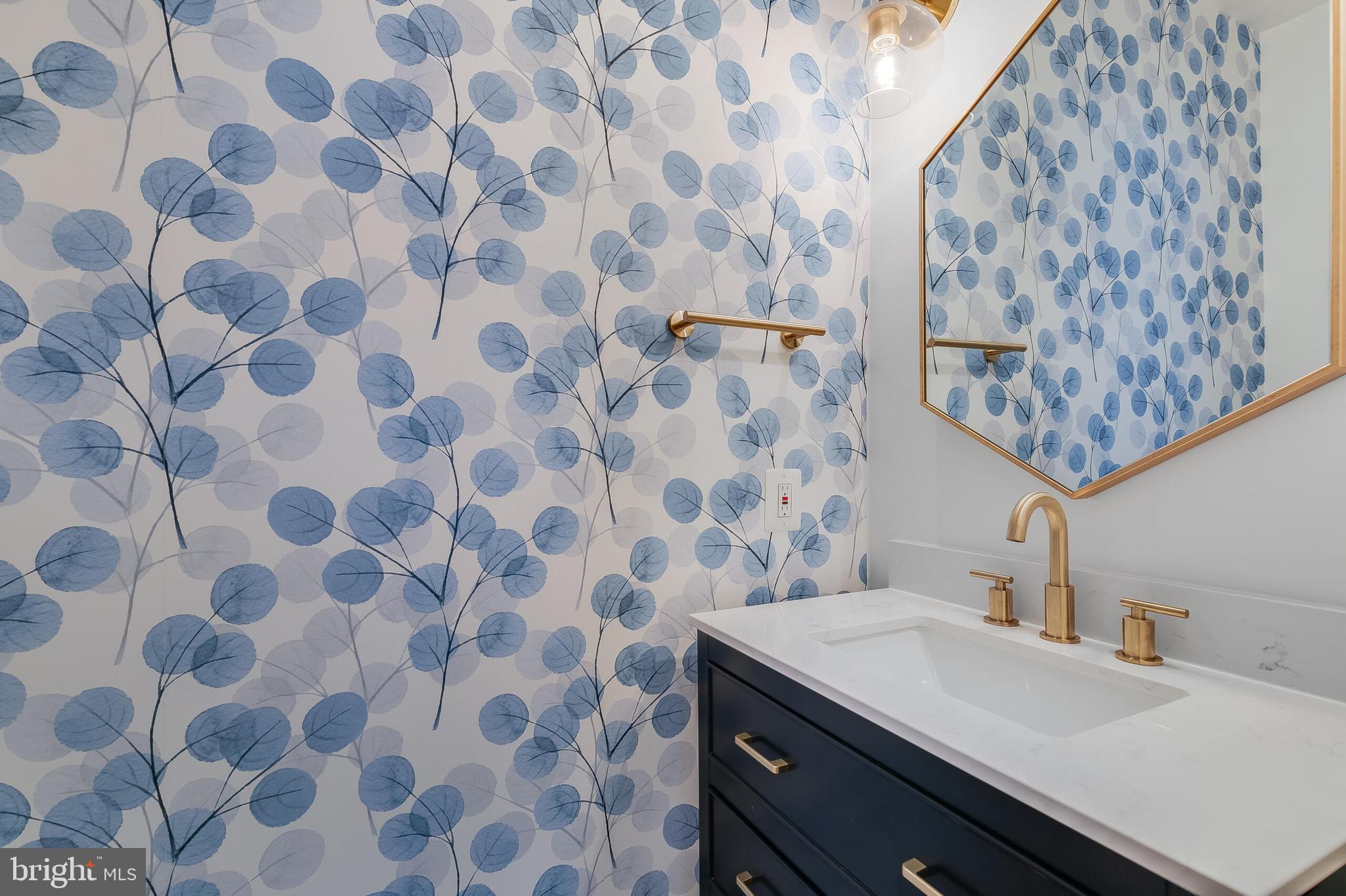 HIGHGATE - Residential Lease