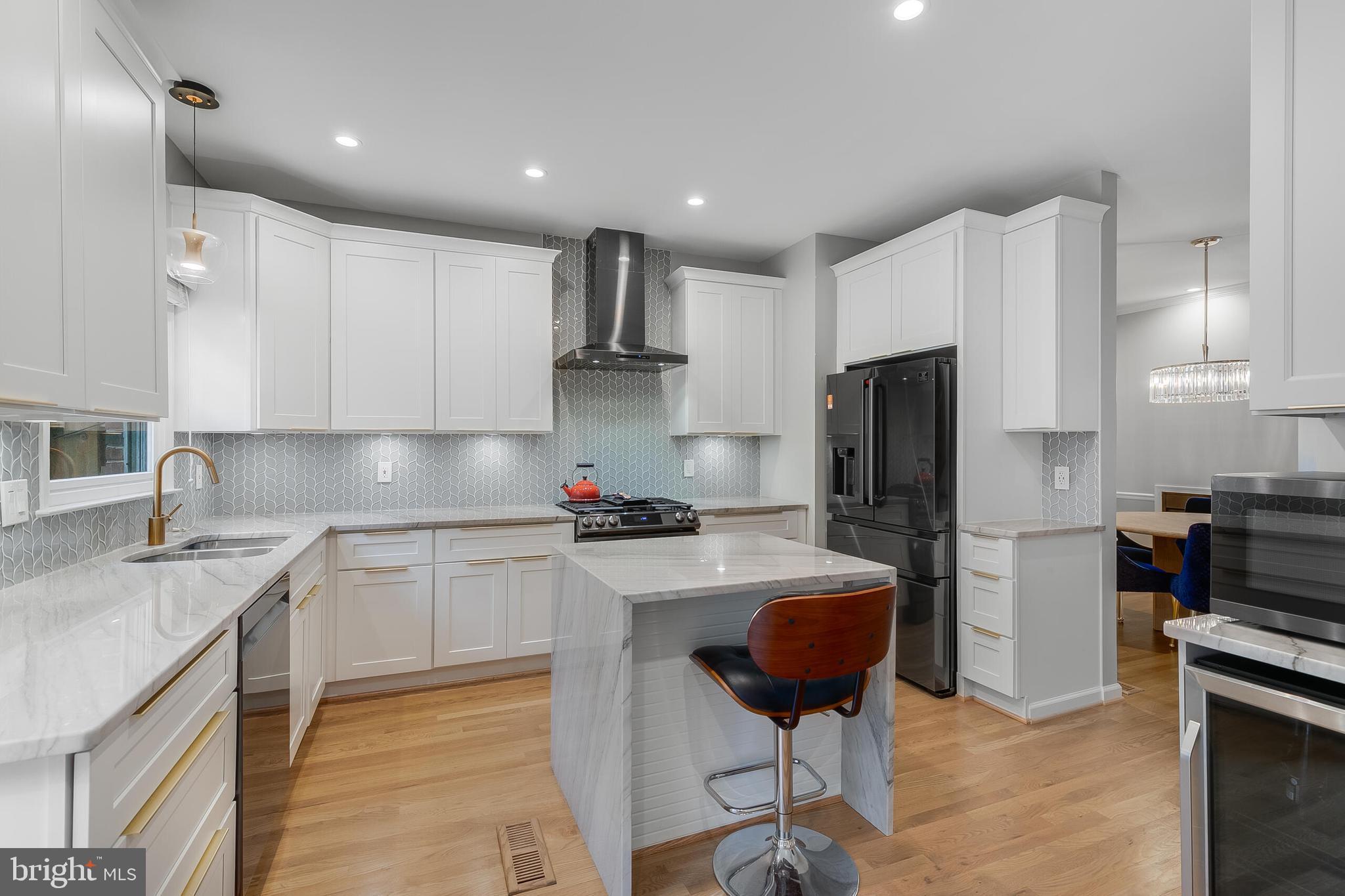 HIGHGATE - Residential Lease