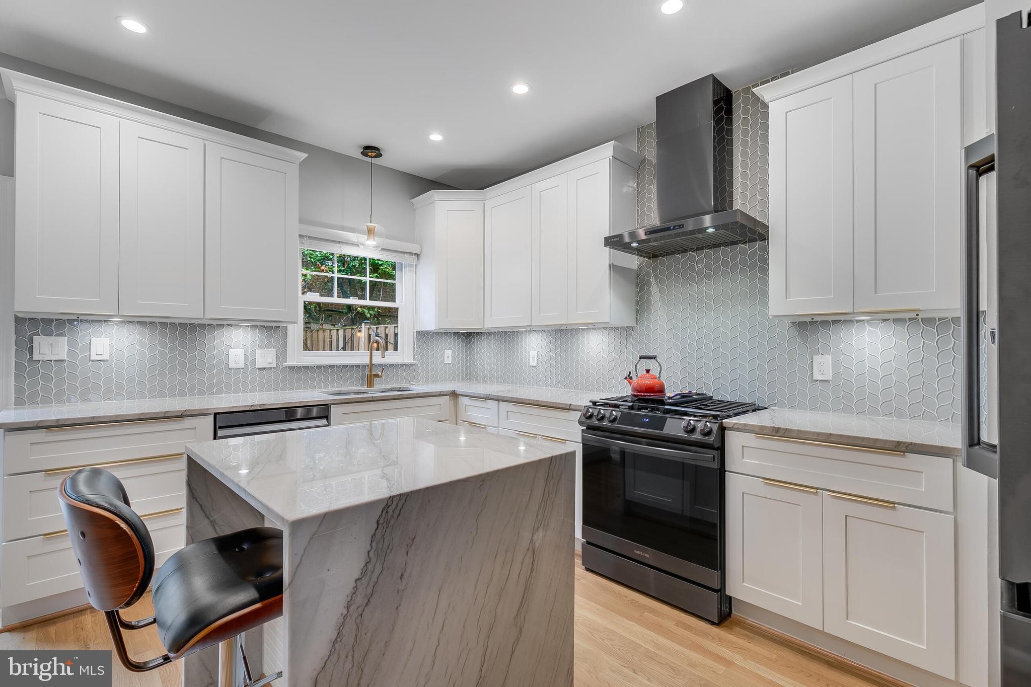 HIGHGATE - Residential Lease