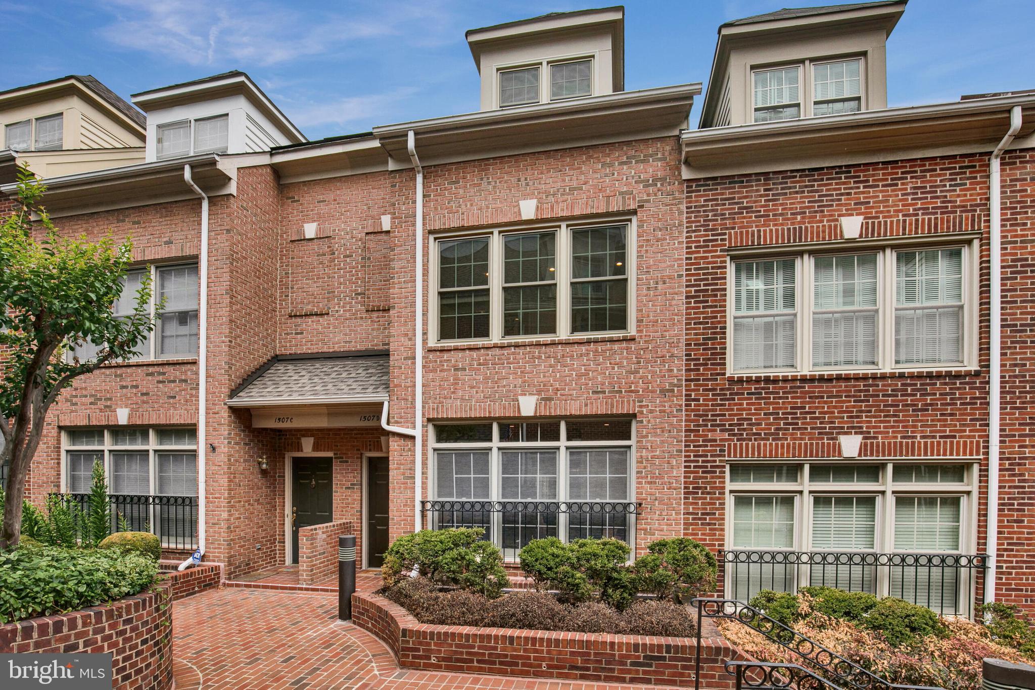 HIGHGATE - Residential Lease