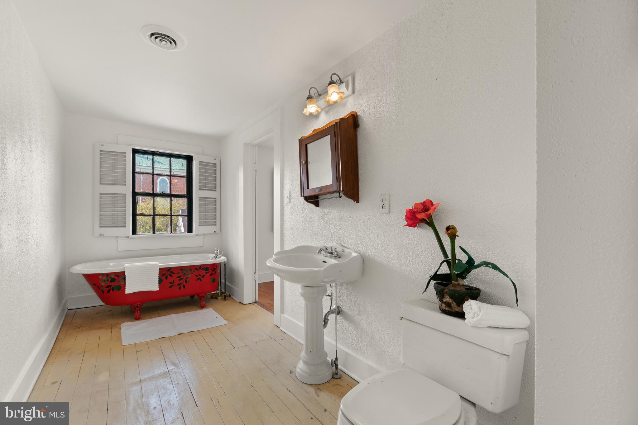 DOWNTOWN FREDERICKSBURG - Residential