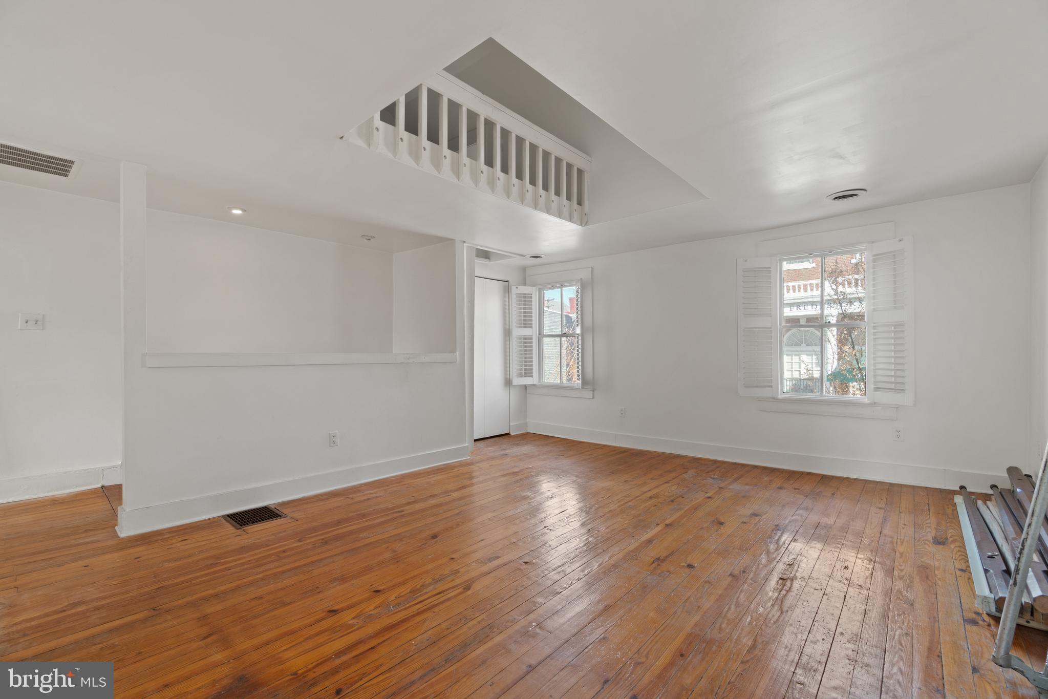 DOWNTOWN FREDERICKSBURG - Residential