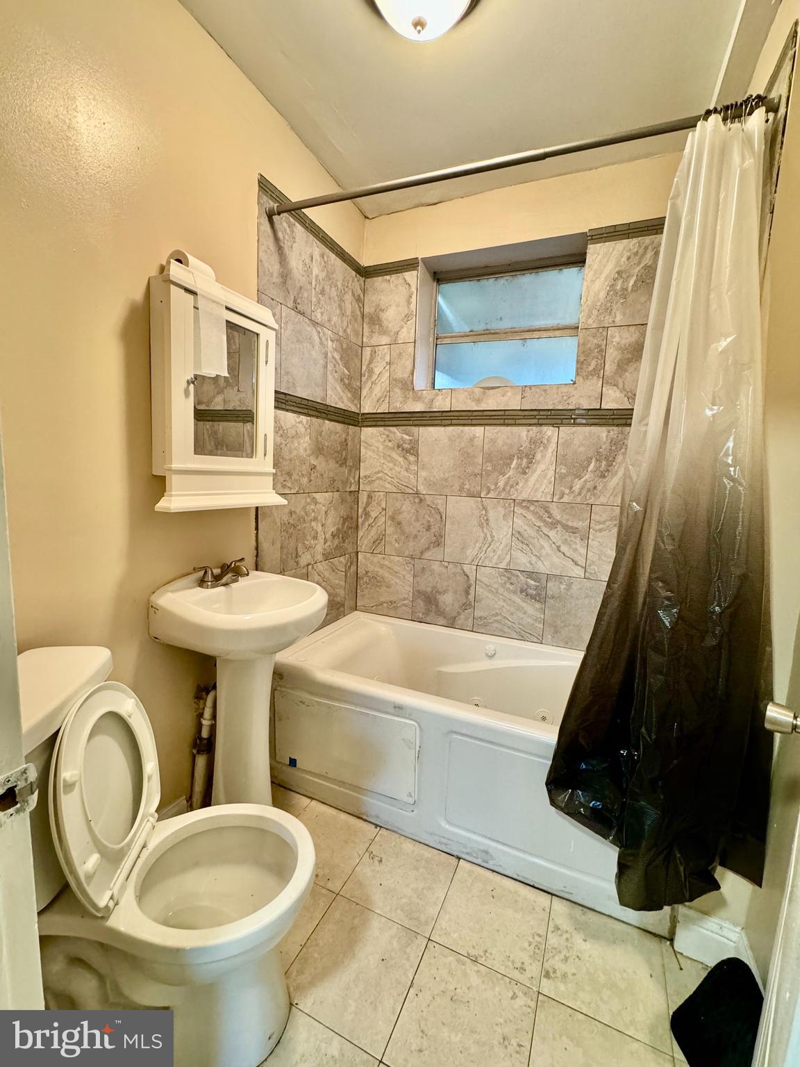 HARROWGATE - Residential Lease