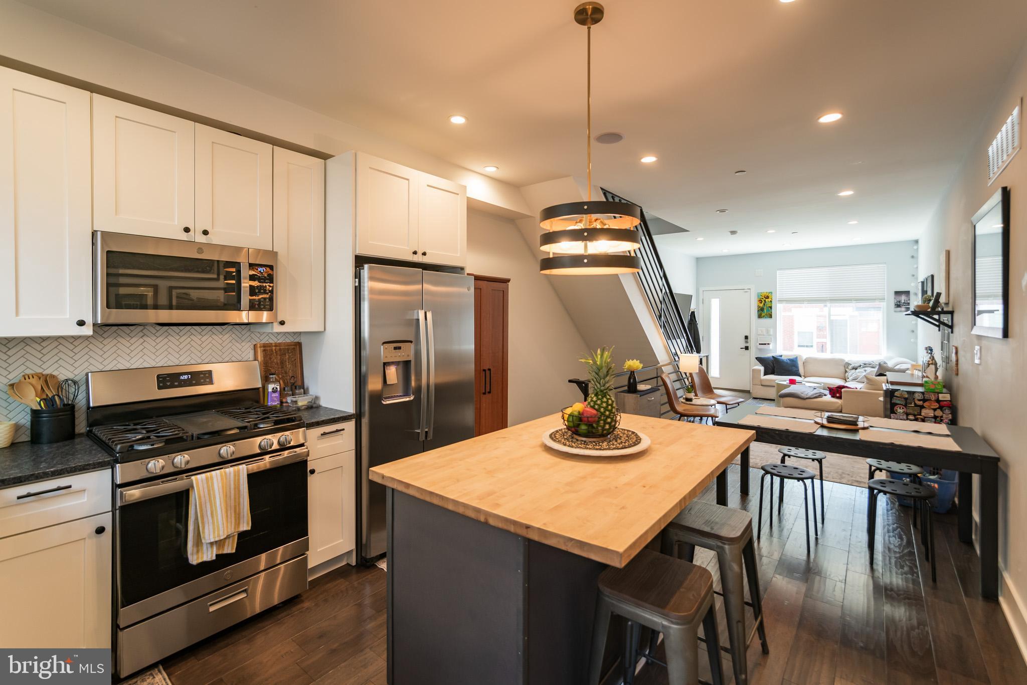 POINT BREEZE - Residential Lease