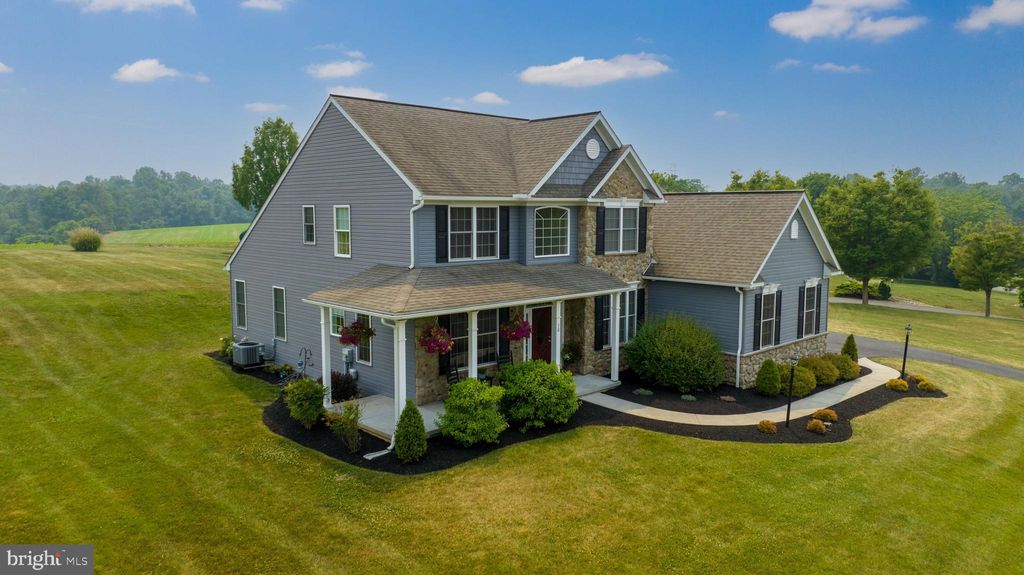 Photo of 30 GRANDVIEW LN, CONESTOGA, PA 17516 (MLS # PALA2036134)