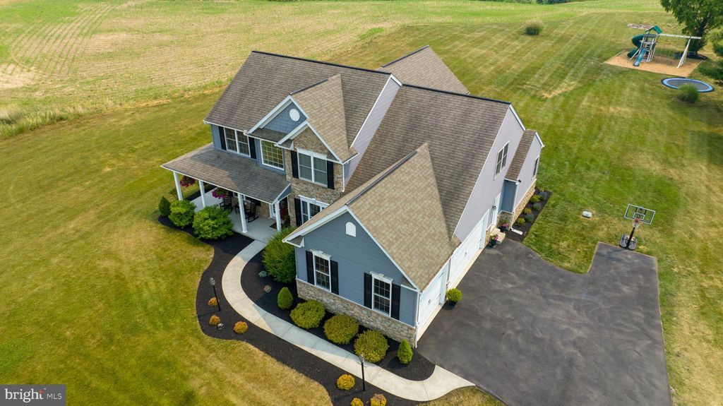 Photo of 30 GRANDVIEW LN, CONESTOGA, PA 17516 (MLS # PALA2036134)