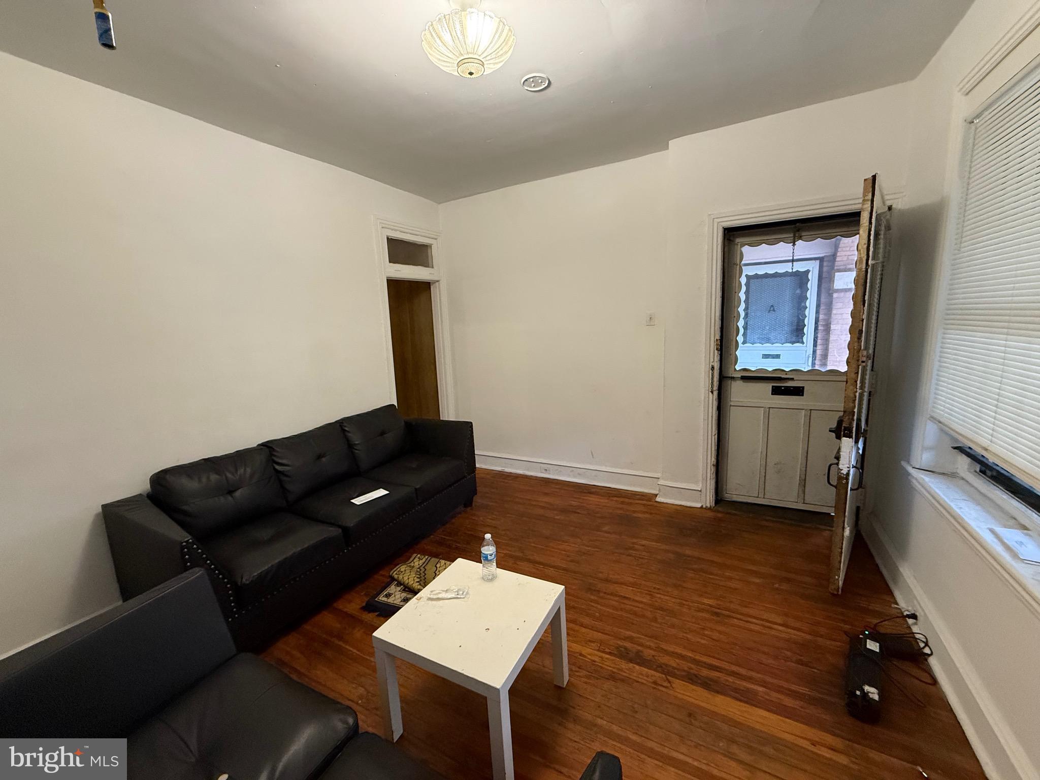 COBBS CREEK - Residential Lease
