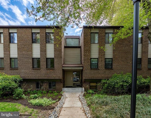 Condo For Rent - 5 Suntop Court #T-1<br/> BALTIMORE, MD 21209