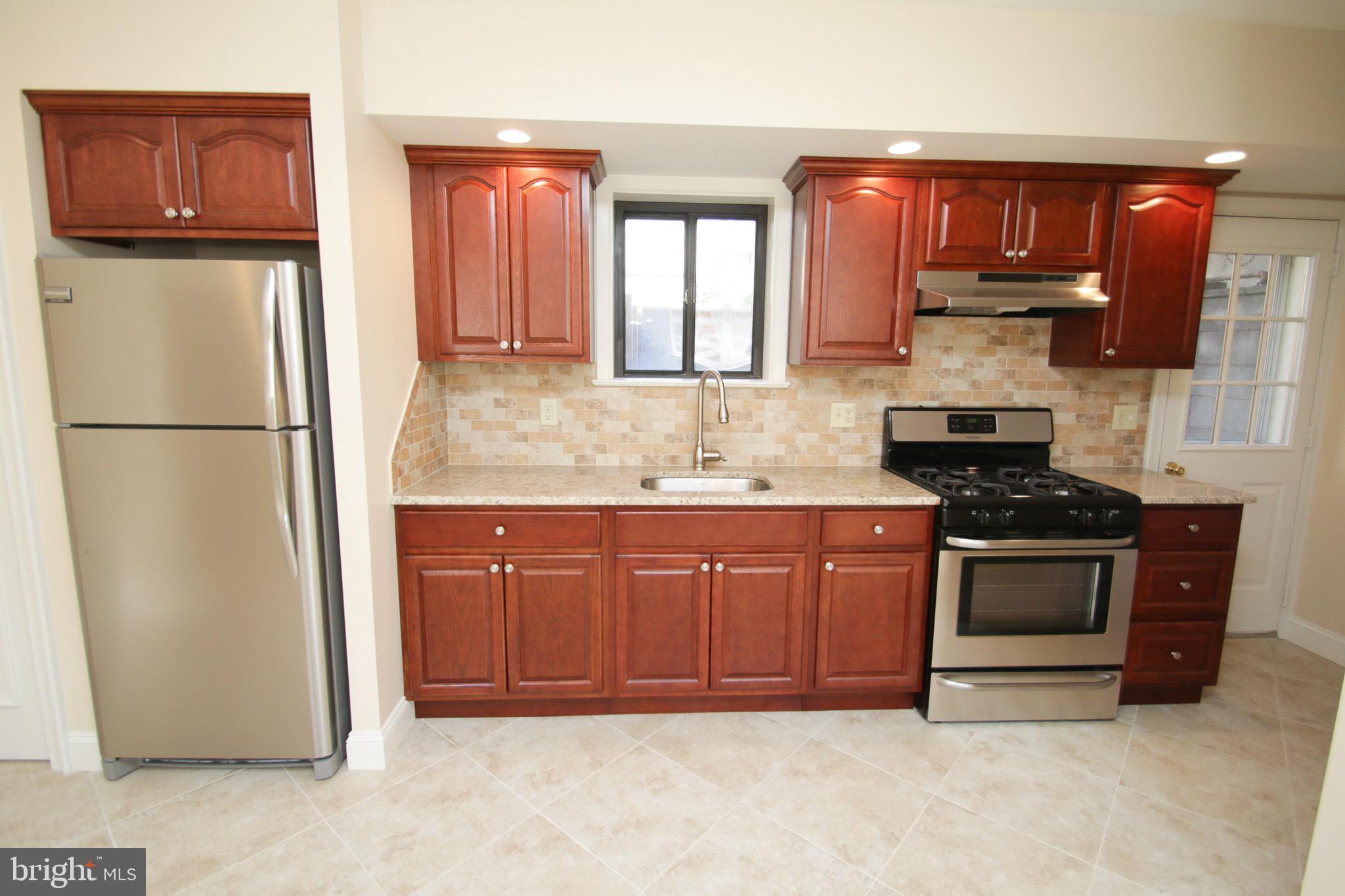 PASSYUNK SQUARE - Residential Lease