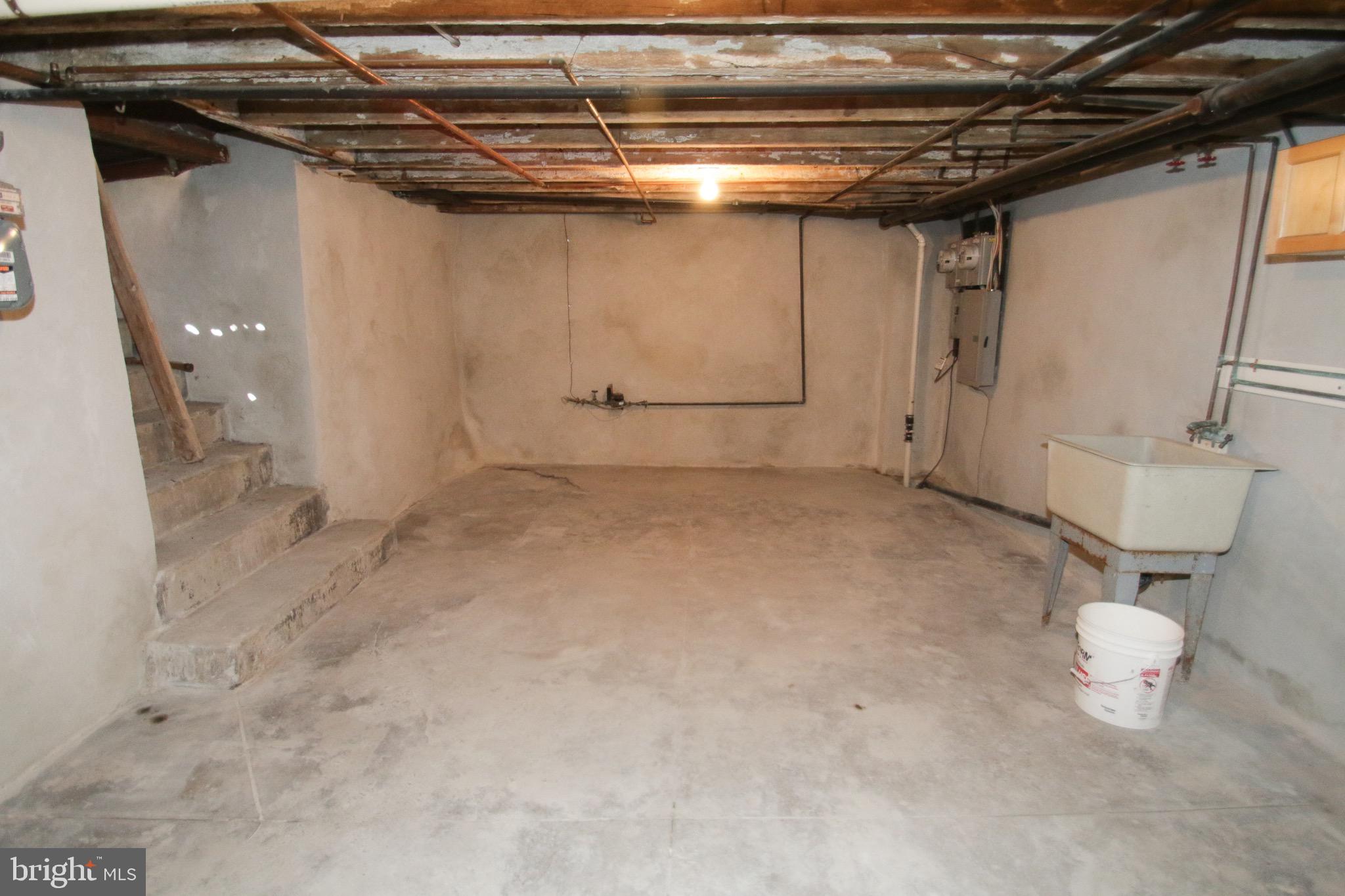 PASSYUNK SQUARE - Residential Lease