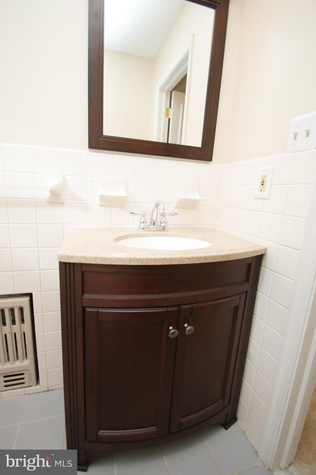 PASSYUNK SQUARE - Residential Lease