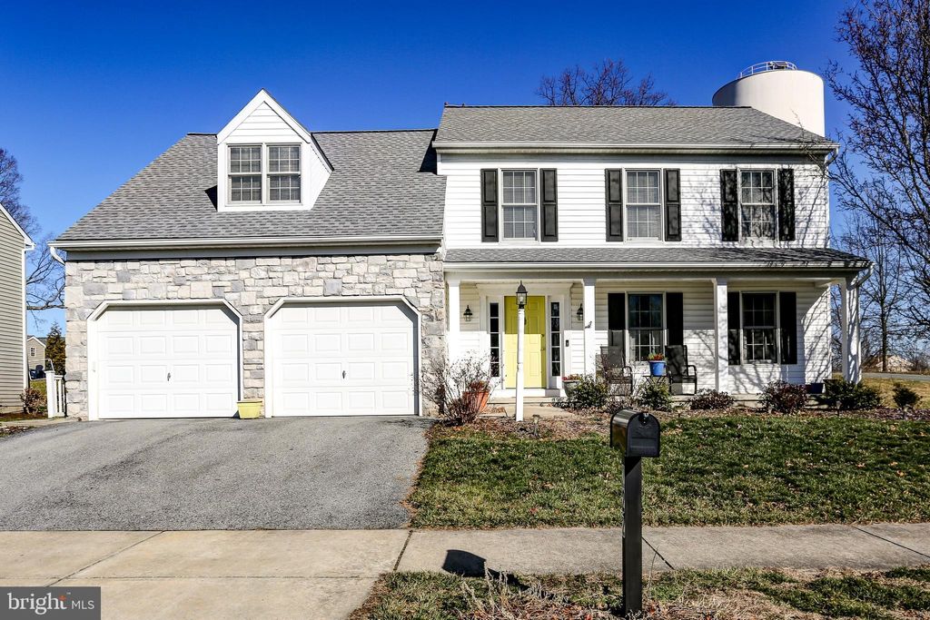 Photo of 222 Eagle Path, Mountville, PA 17554 (MLS # PALA2046096)