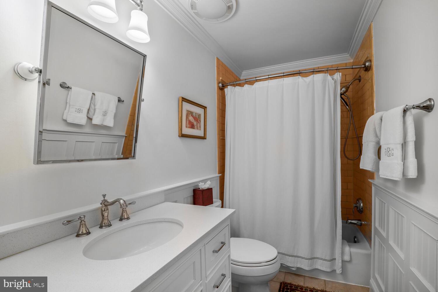 YATES GARDENS - Residential