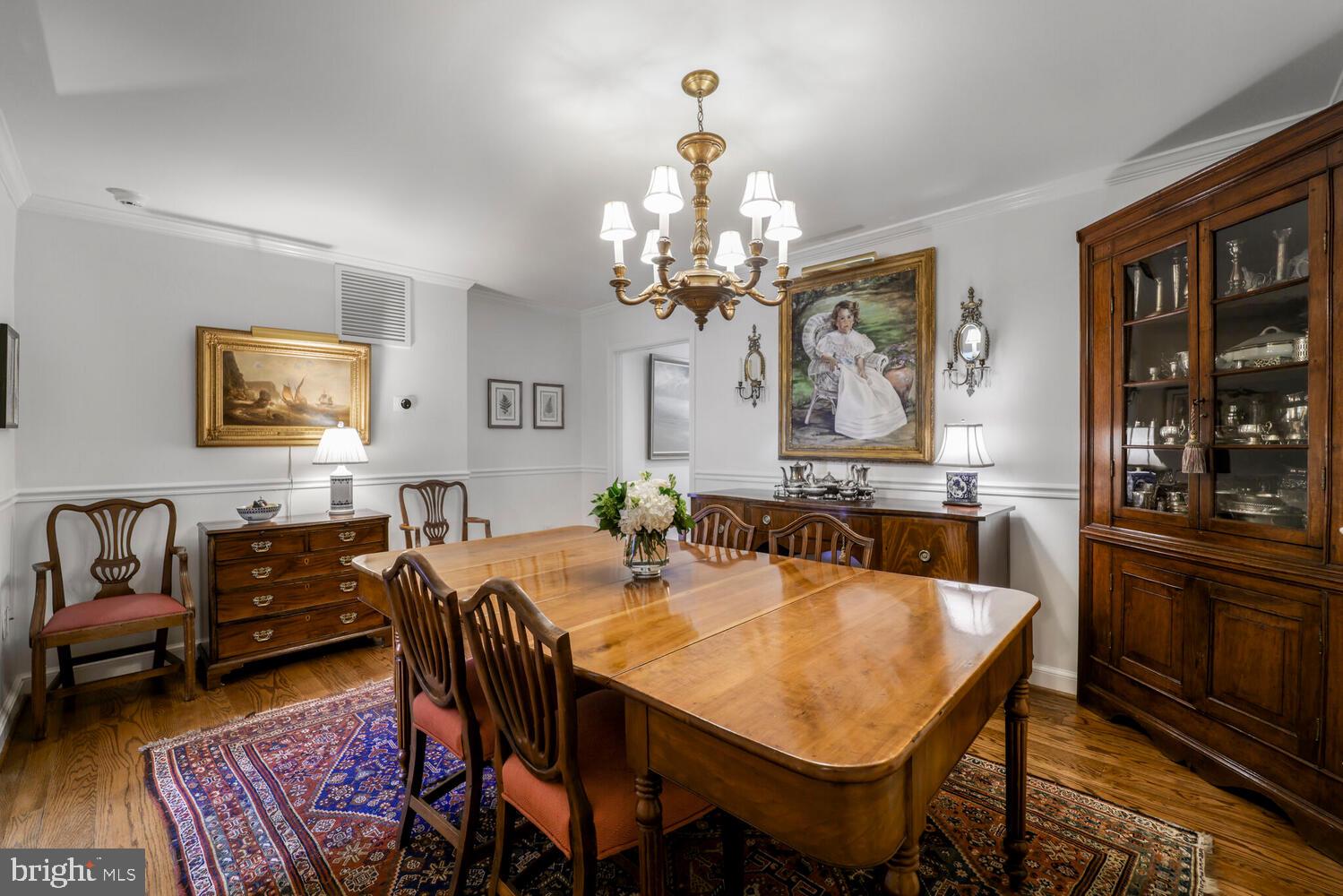 YATES GARDENS - Residential