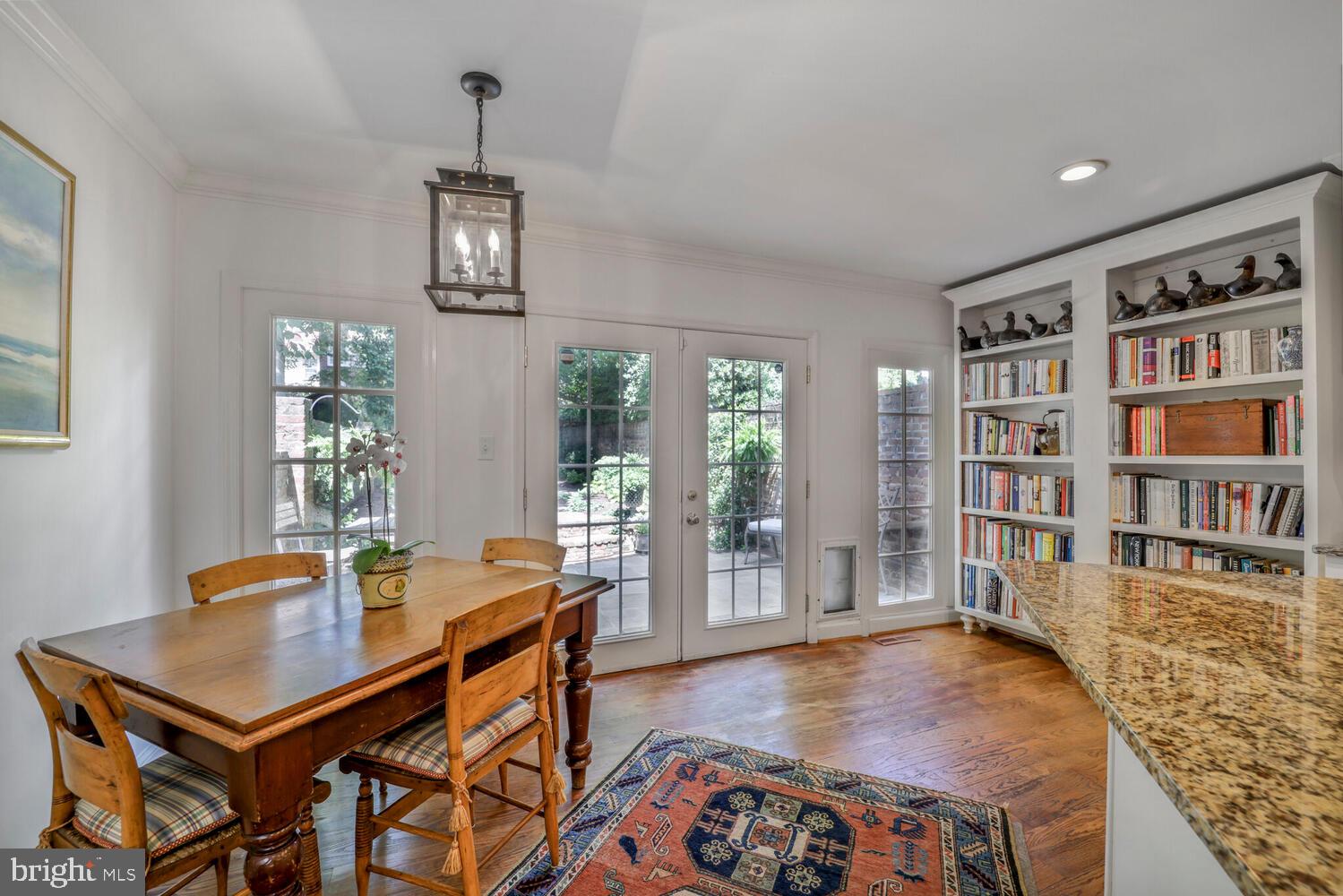 YATES GARDENS - Residential