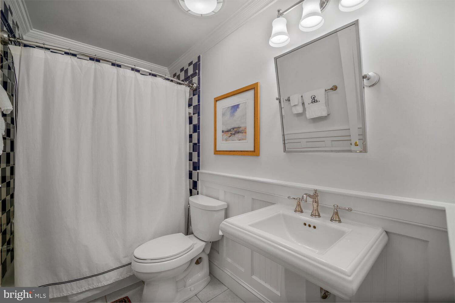 YATES GARDENS - Residential