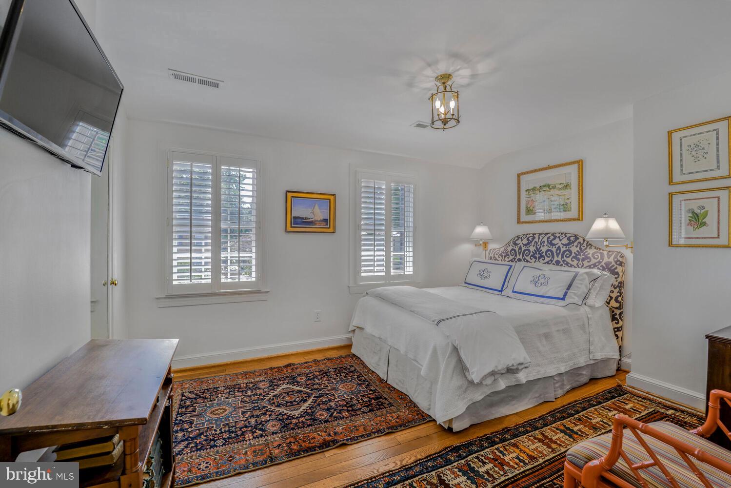 YATES GARDENS - Residential