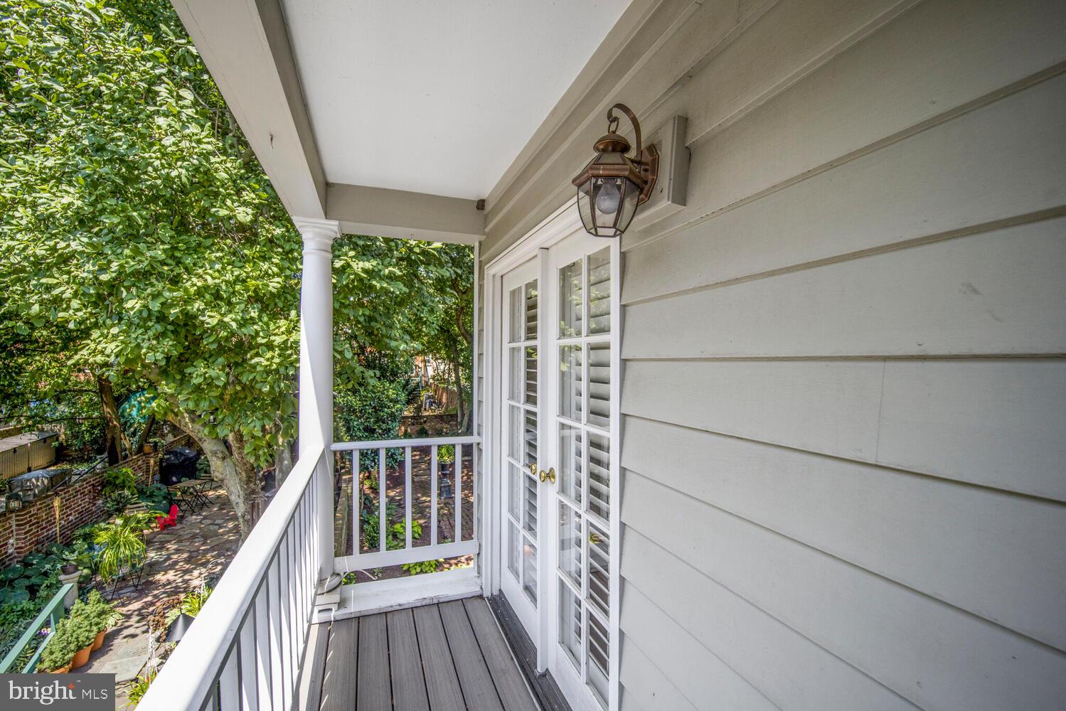 YATES GARDENS - Residential