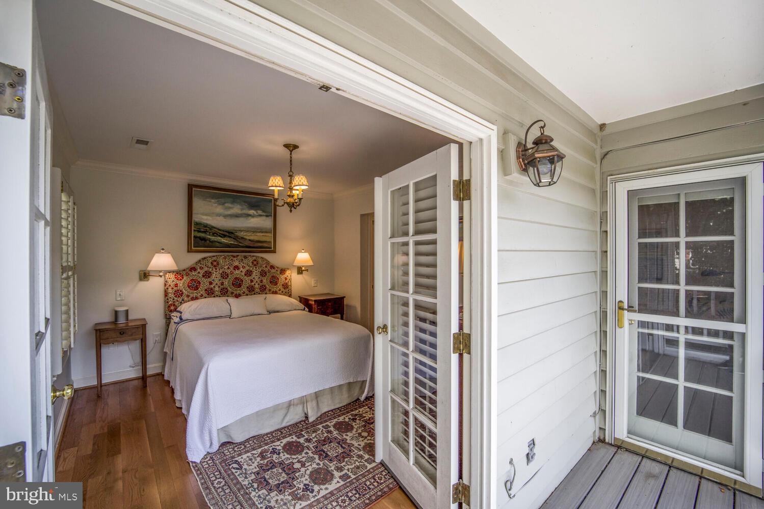 YATES GARDENS - Residential