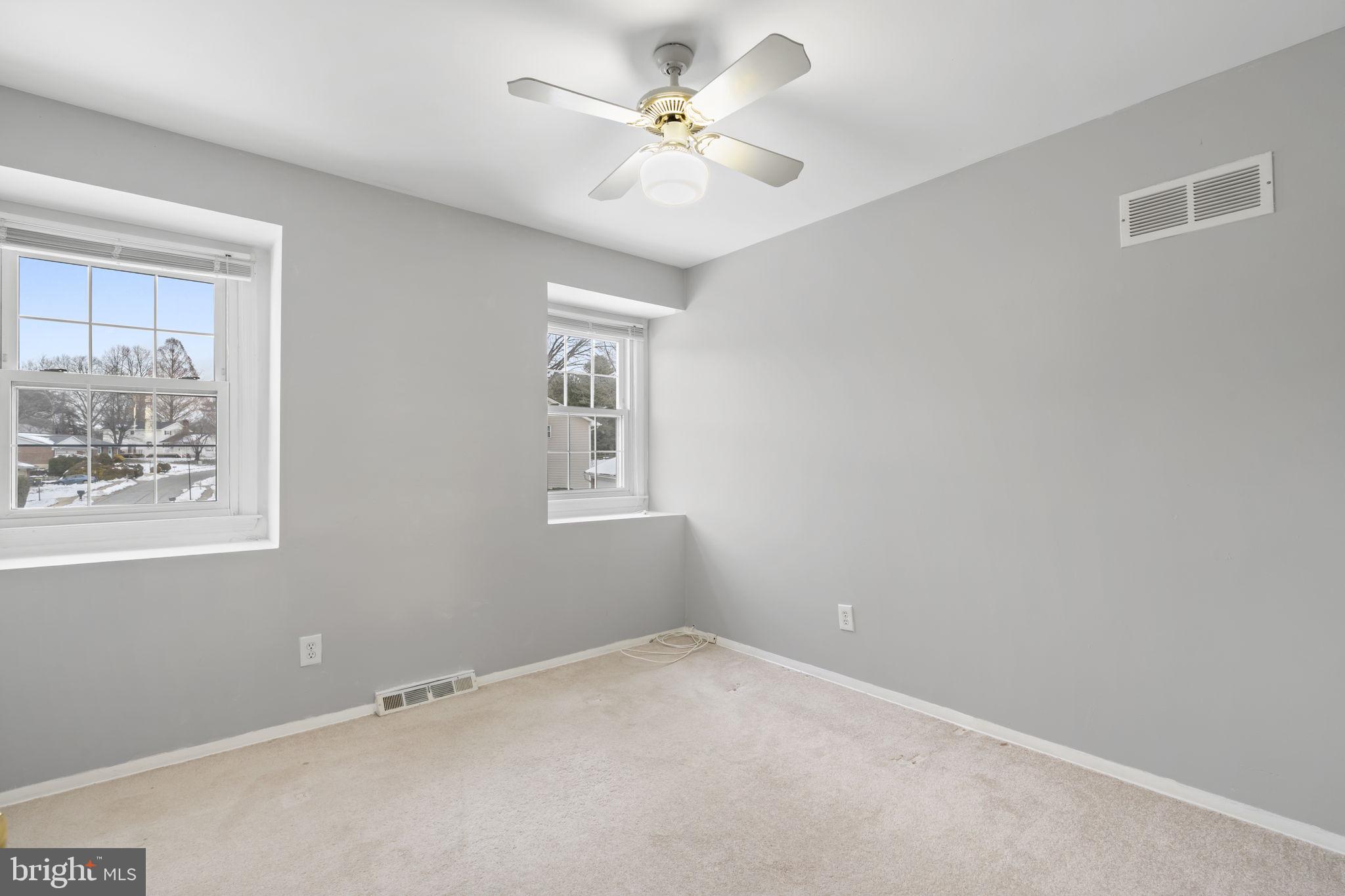 LINDEN HEATH - Residential