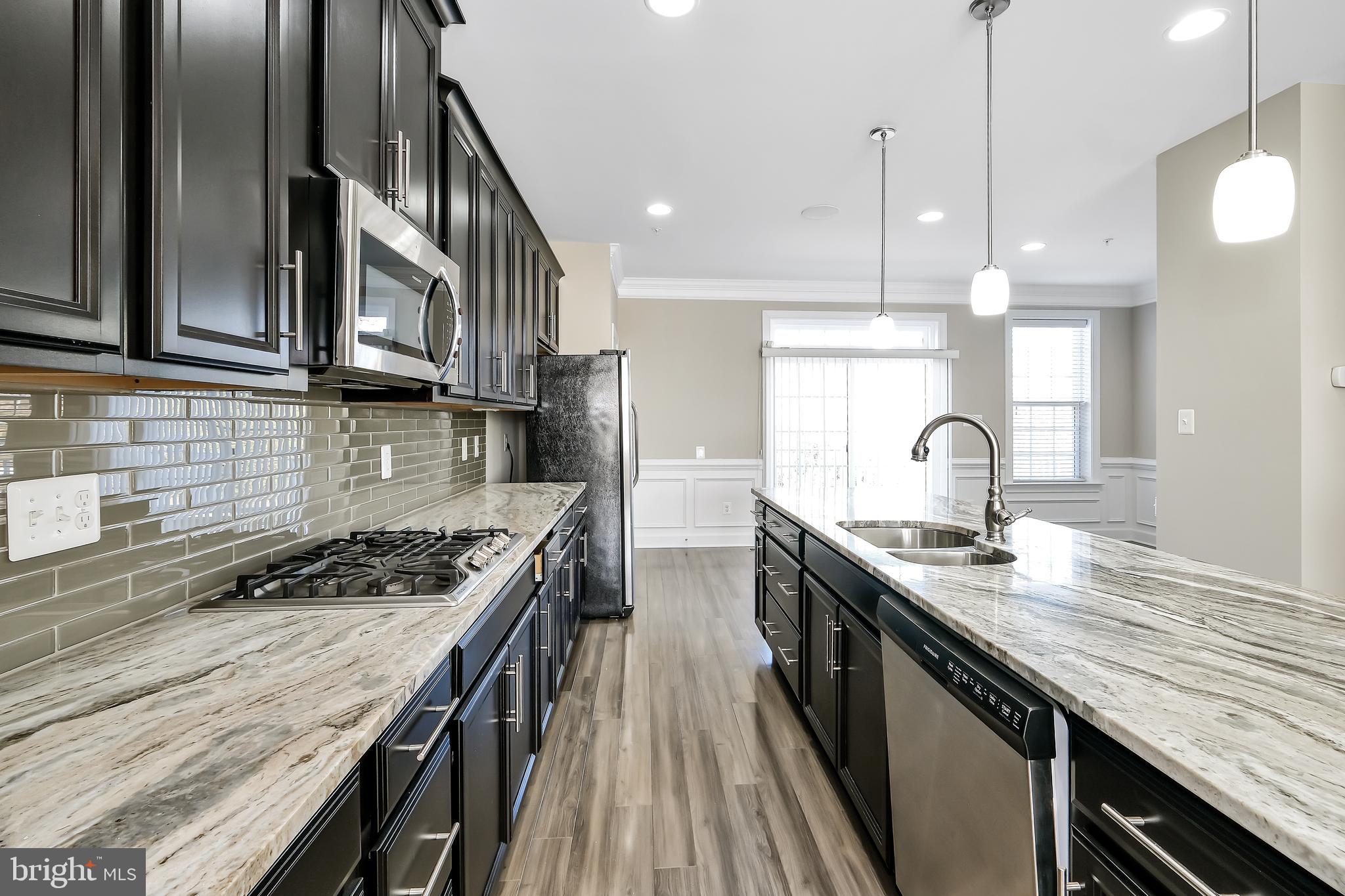 HAMILTON PARK - Residential