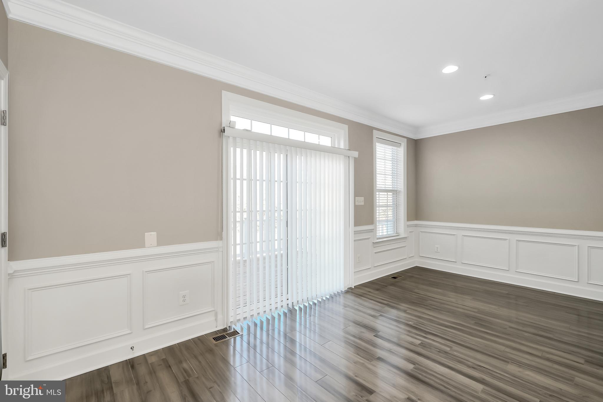 HAMILTON PARK - Residential