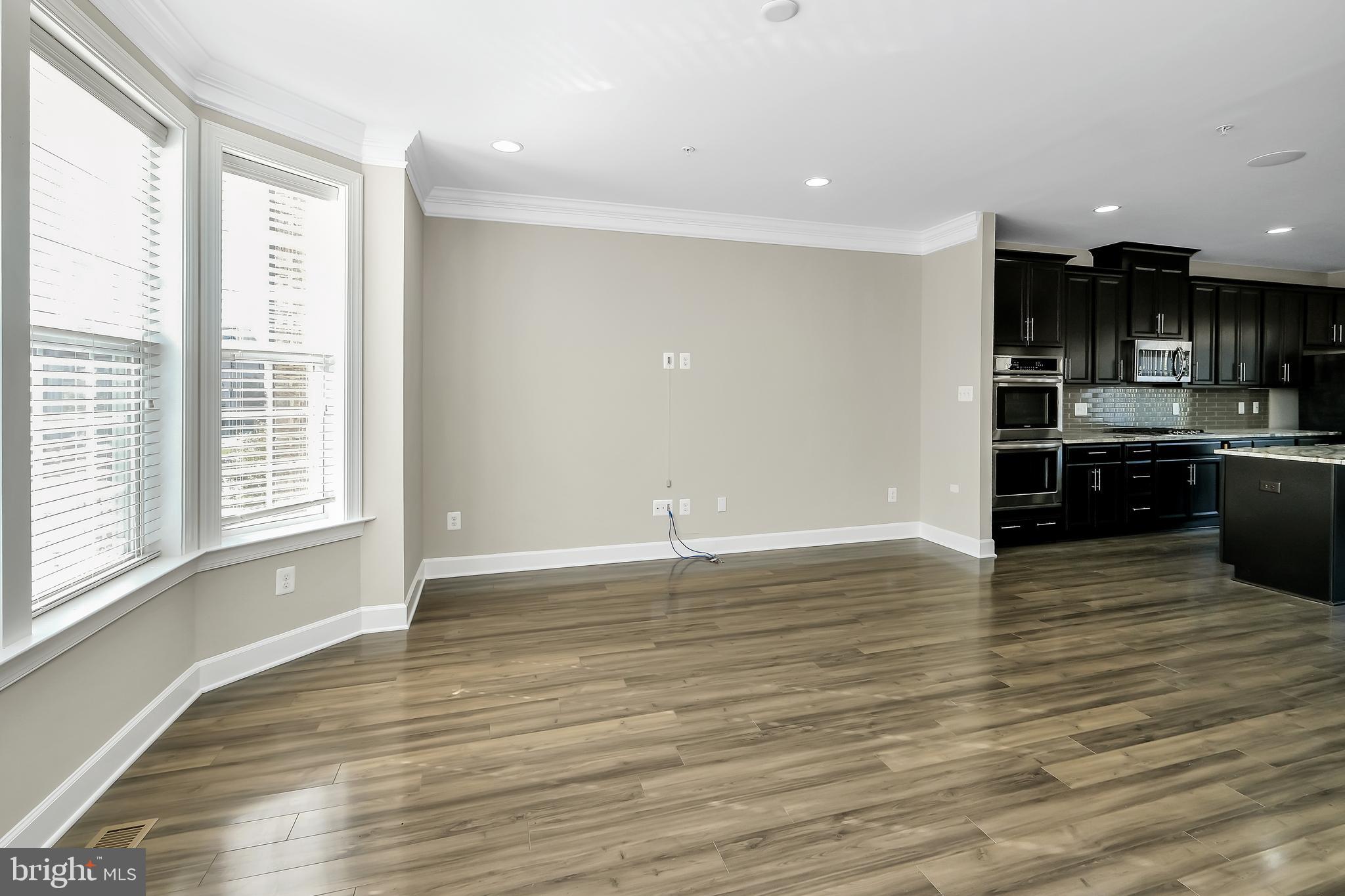 HAMILTON PARK - Residential