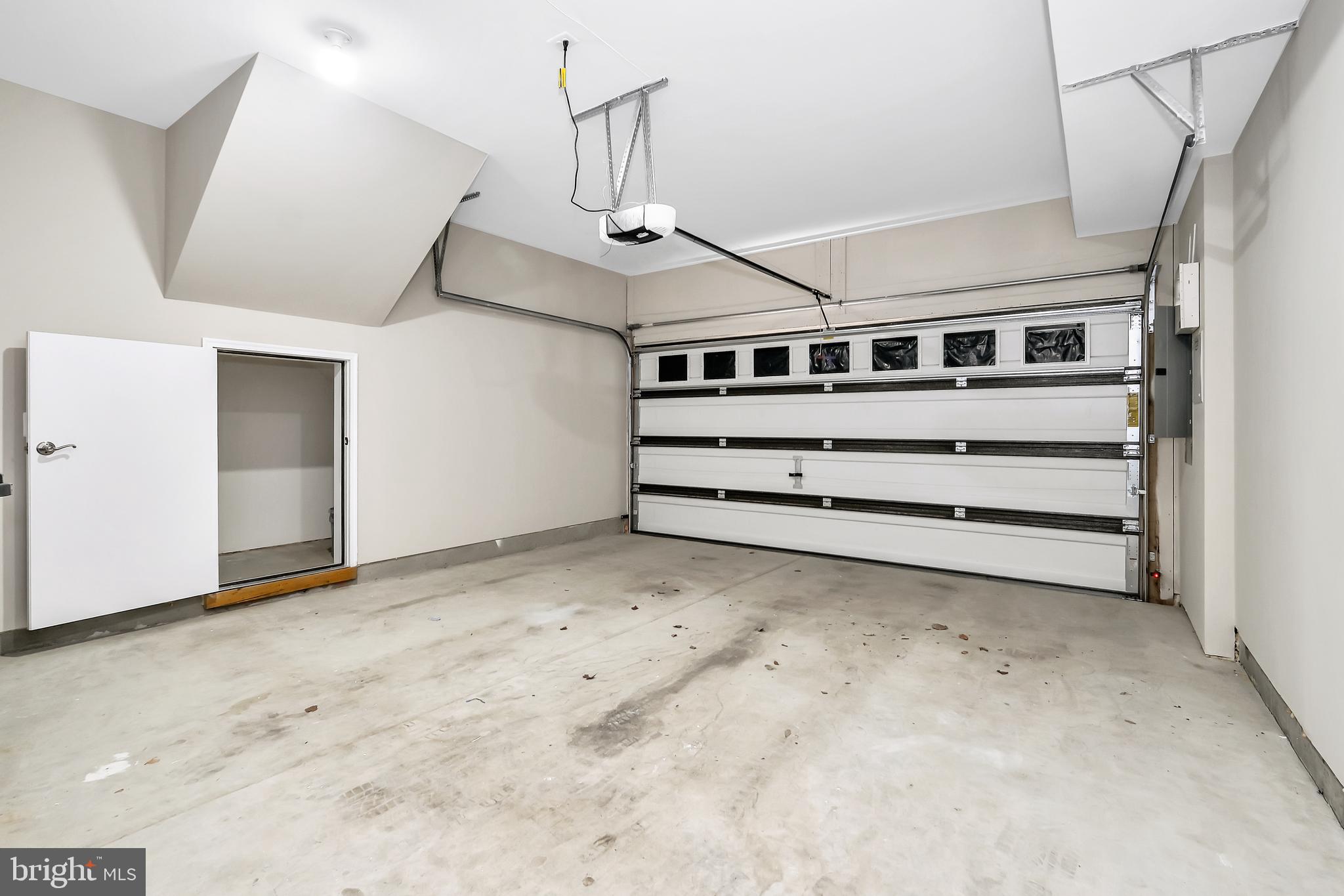 HAMILTON PARK - Residential