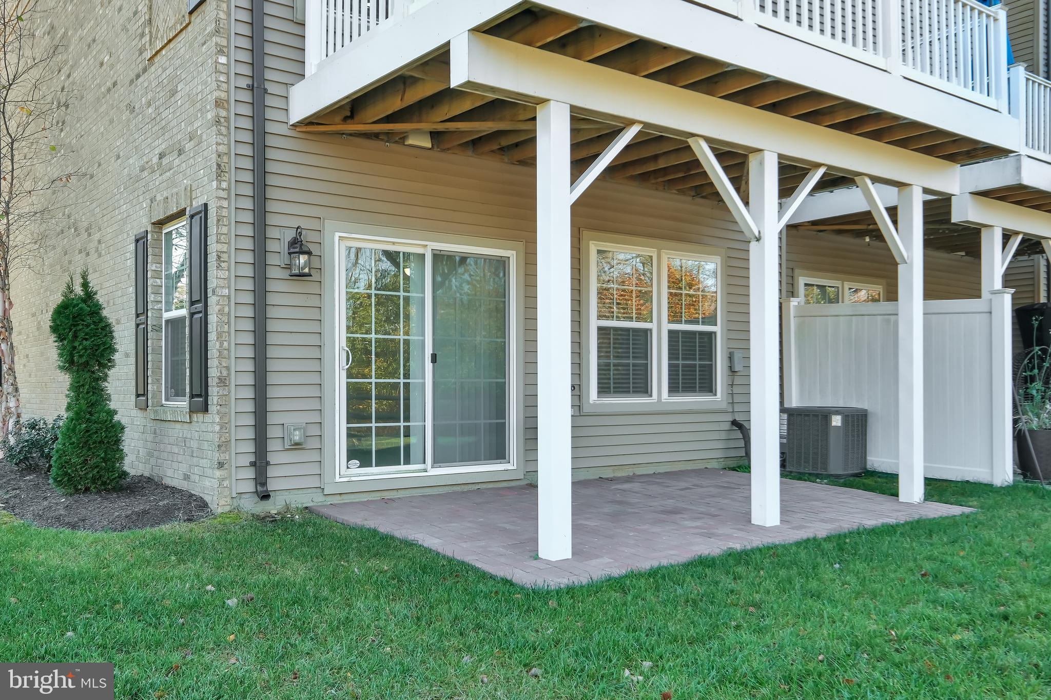 HAMILTON PARK - Residential