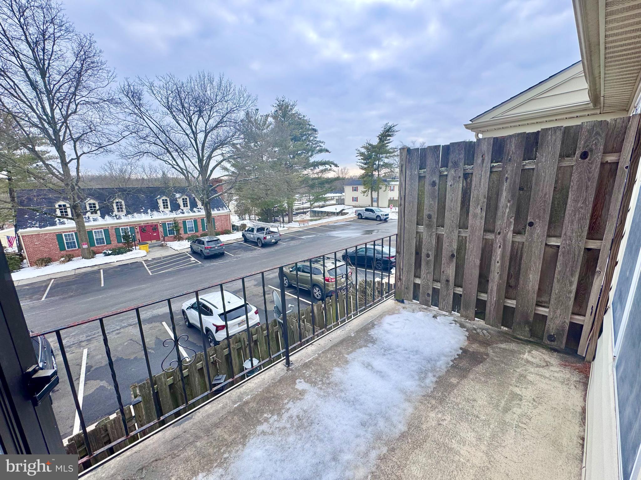 CHATHAM VIL OF TOW - Residential