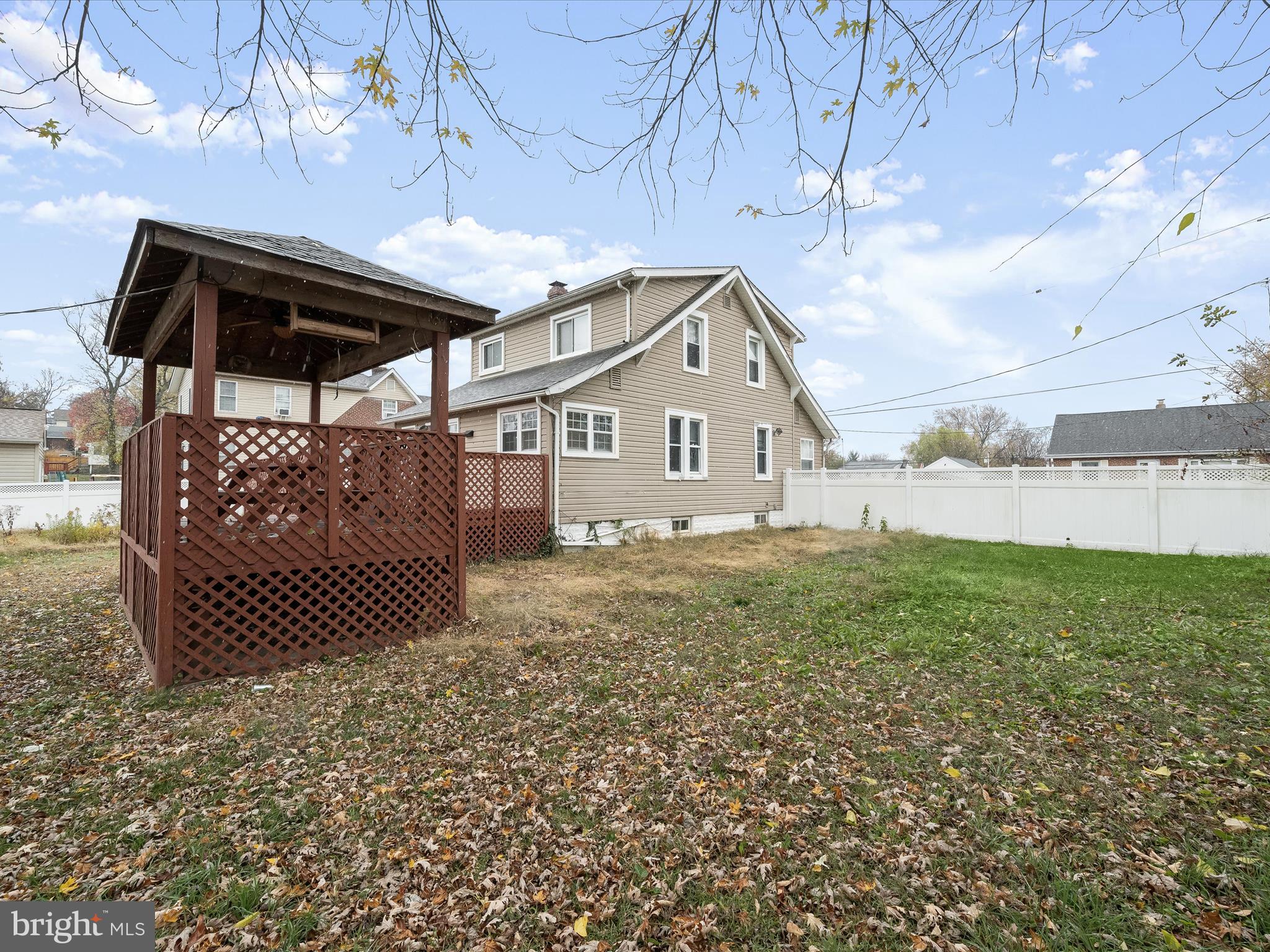 LANDSDOWNE - Residential