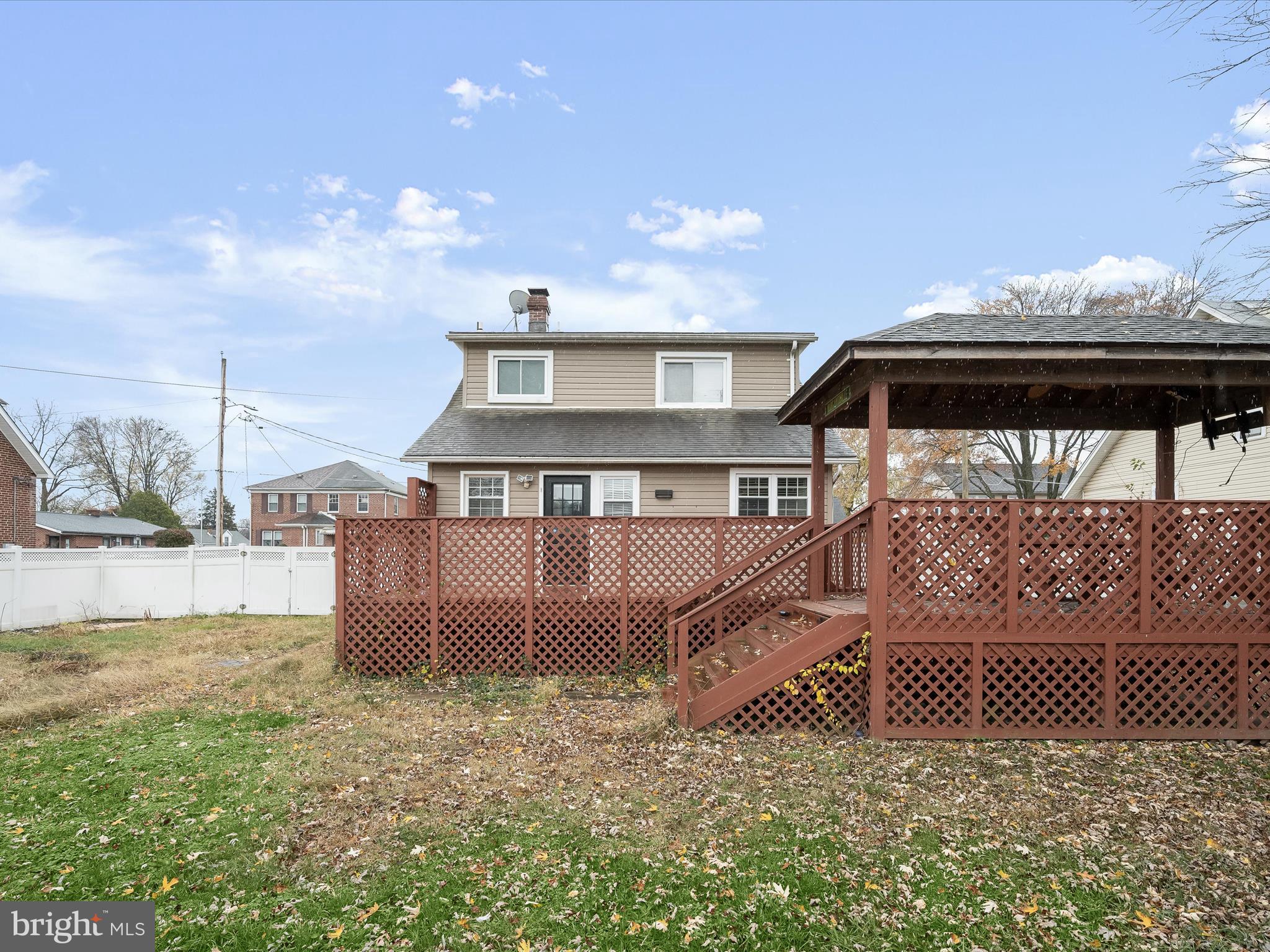 LANDSDOWNE - Residential