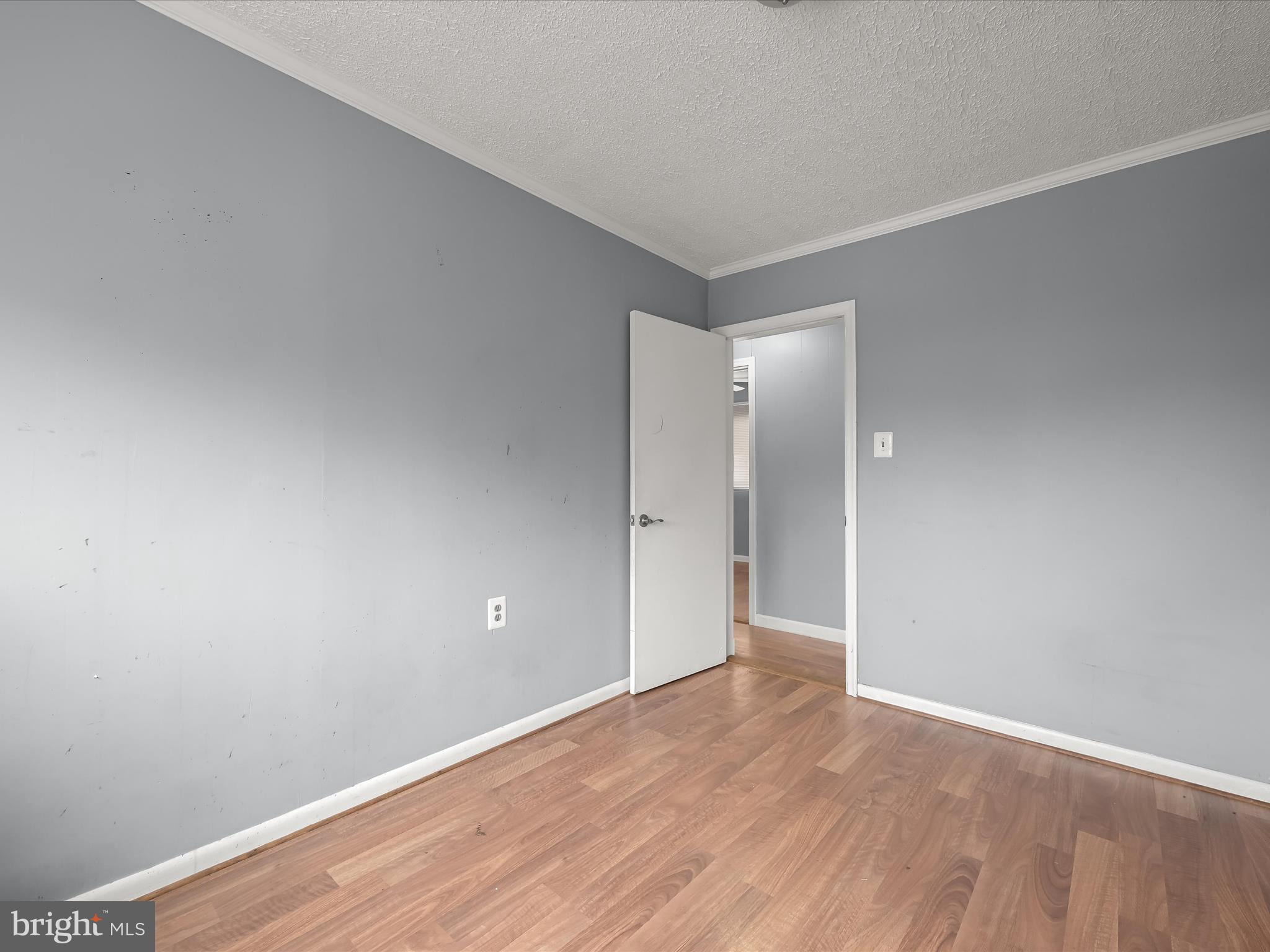 LANDSDOWNE - Residential