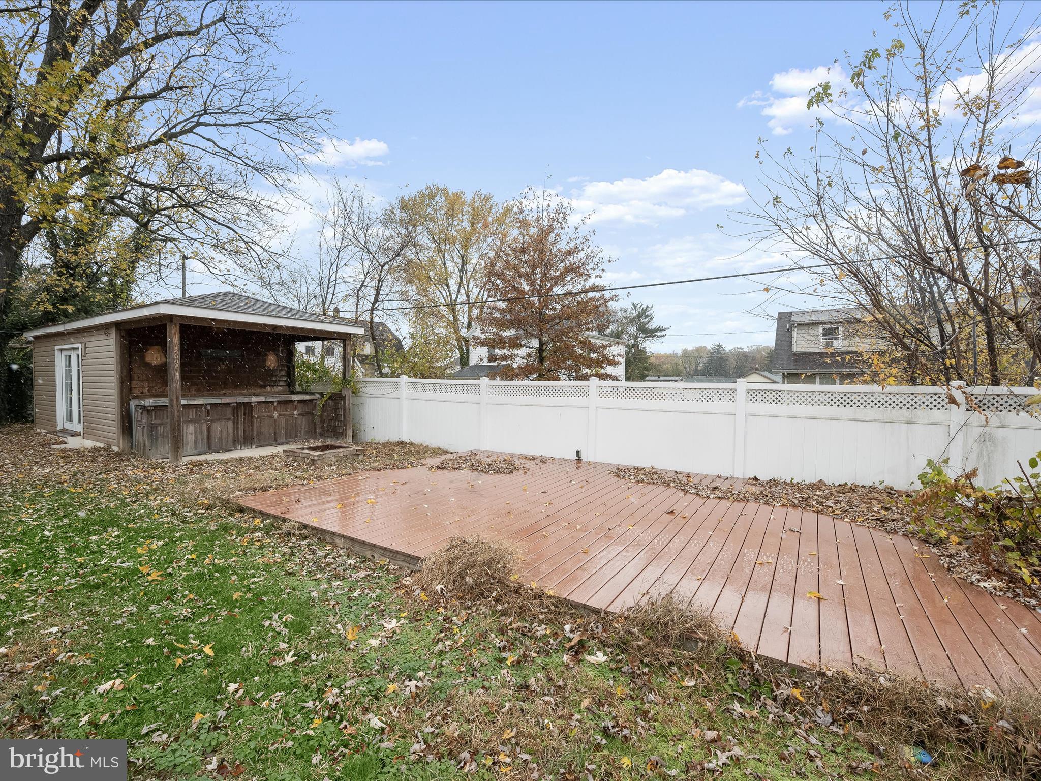 LANDSDOWNE - Residential