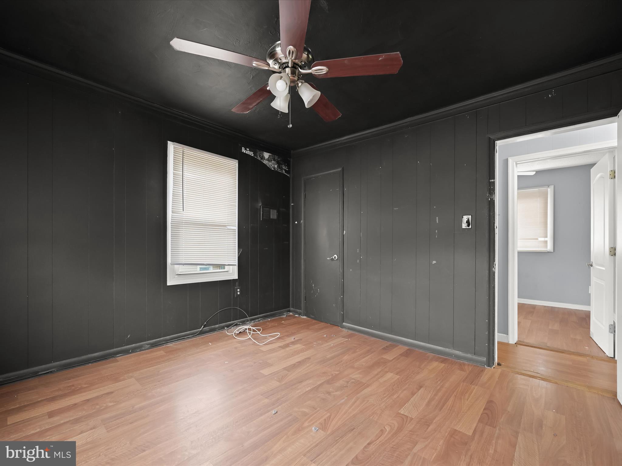 LANDSDOWNE - Residential