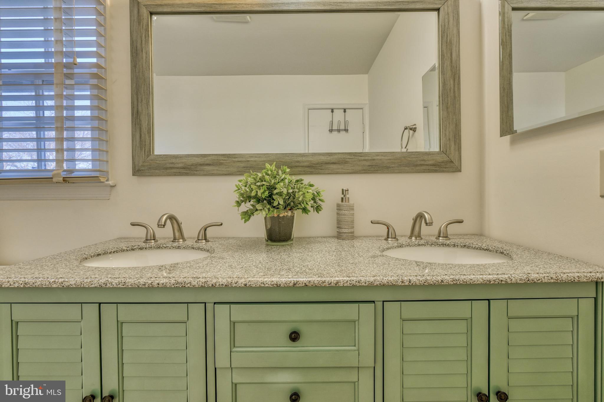 CHARLESBROOKE - Residential