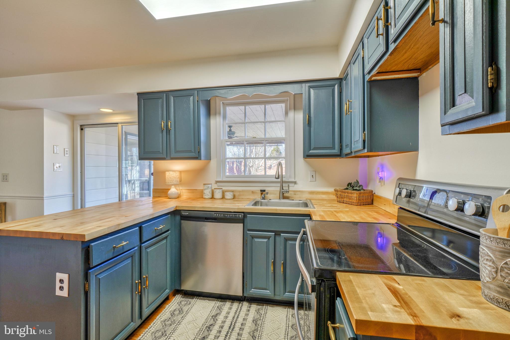 CHARLESBROOKE - Residential