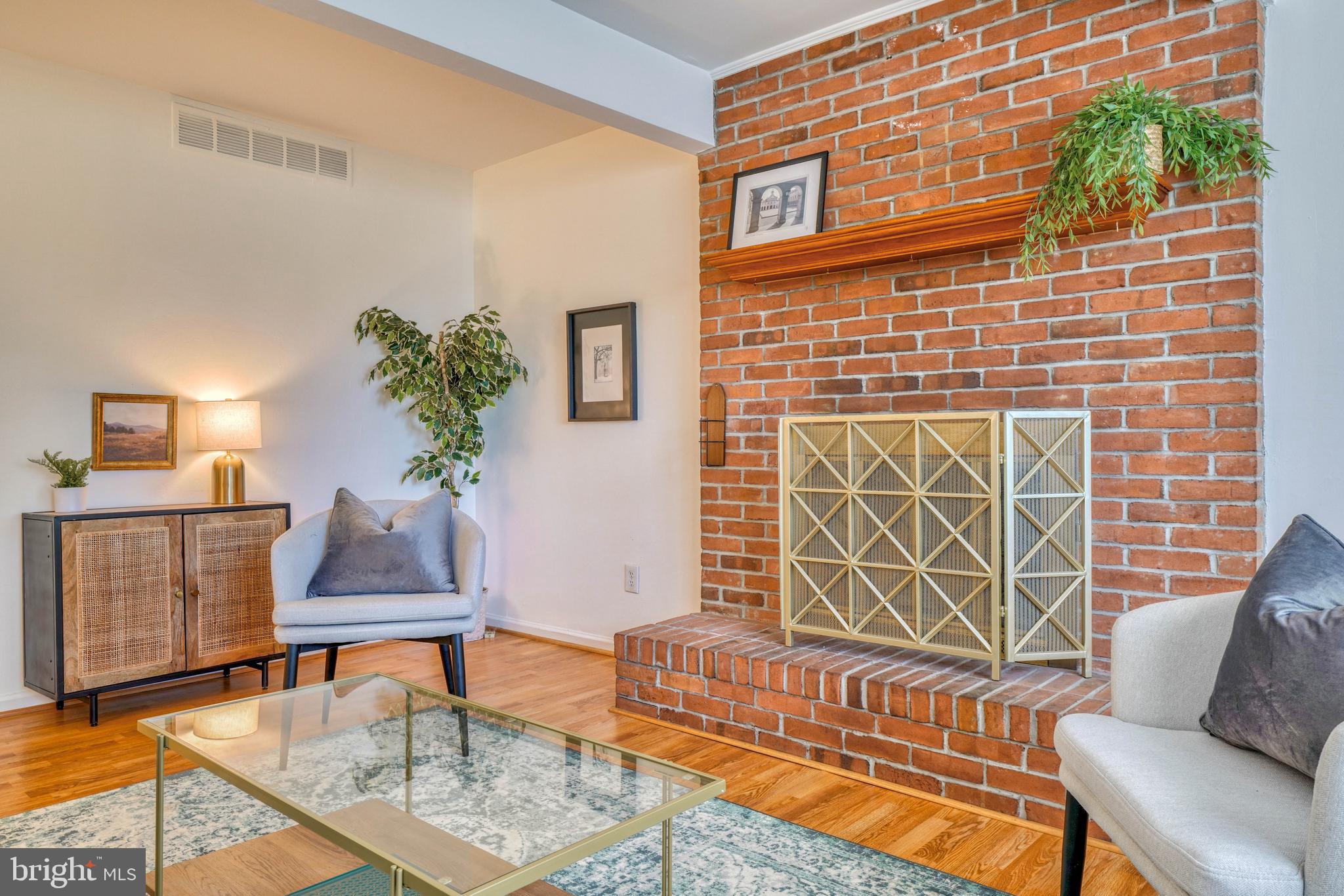 CHARLESBROOKE - Residential