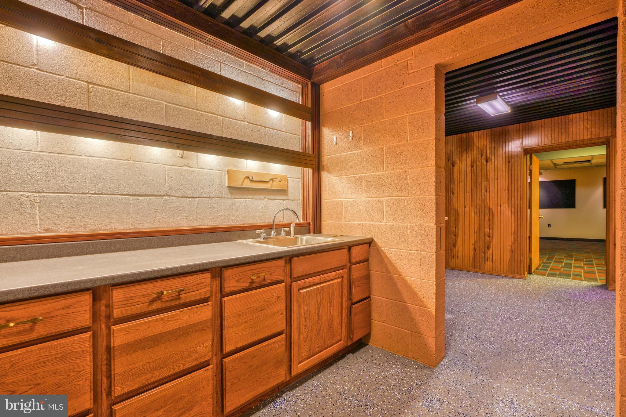 CHARLESBROOKE - Residential