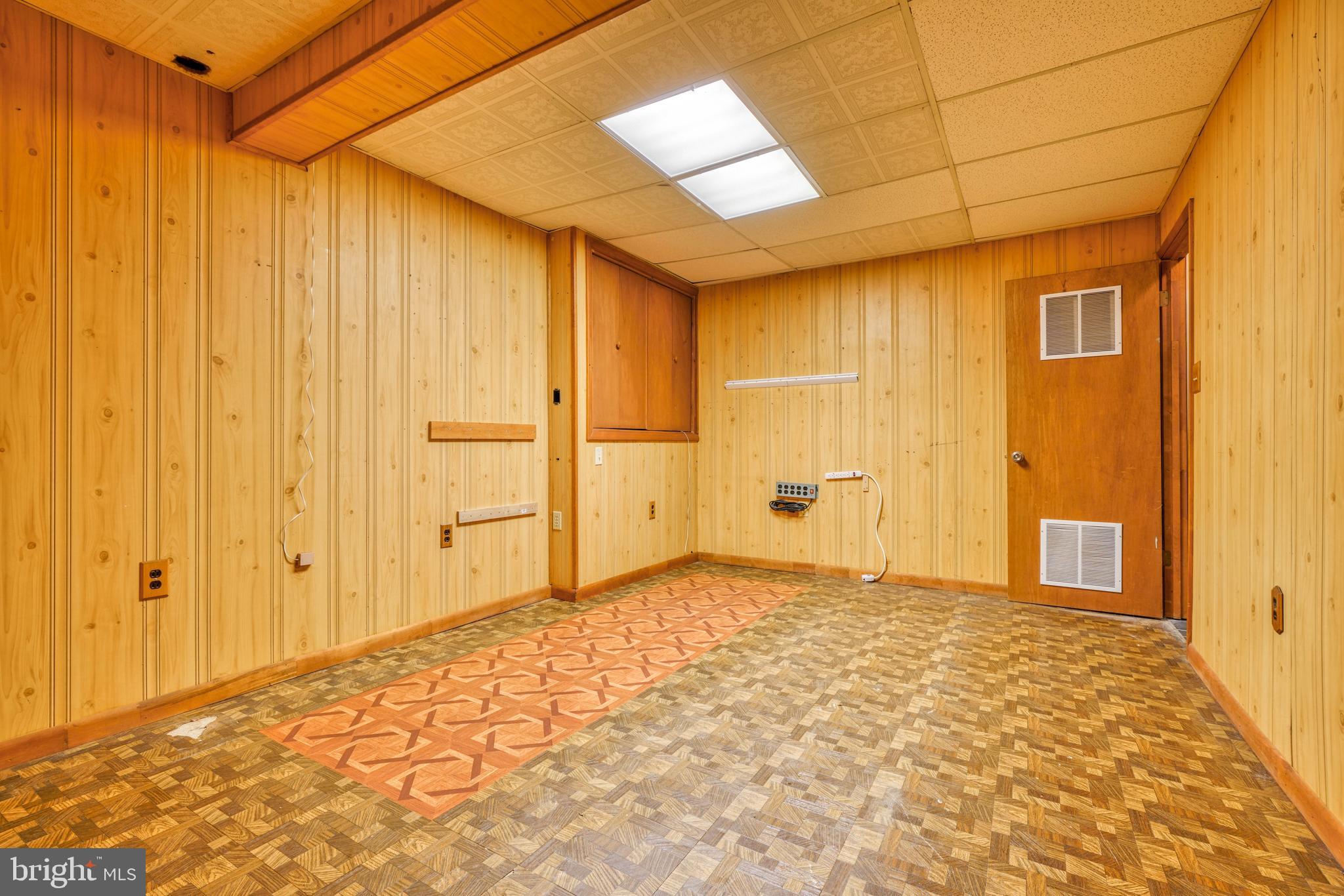 CHARLESBROOKE - Residential