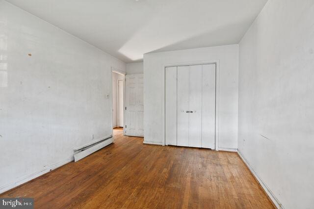 BURNT MILLS MANOR - Residential