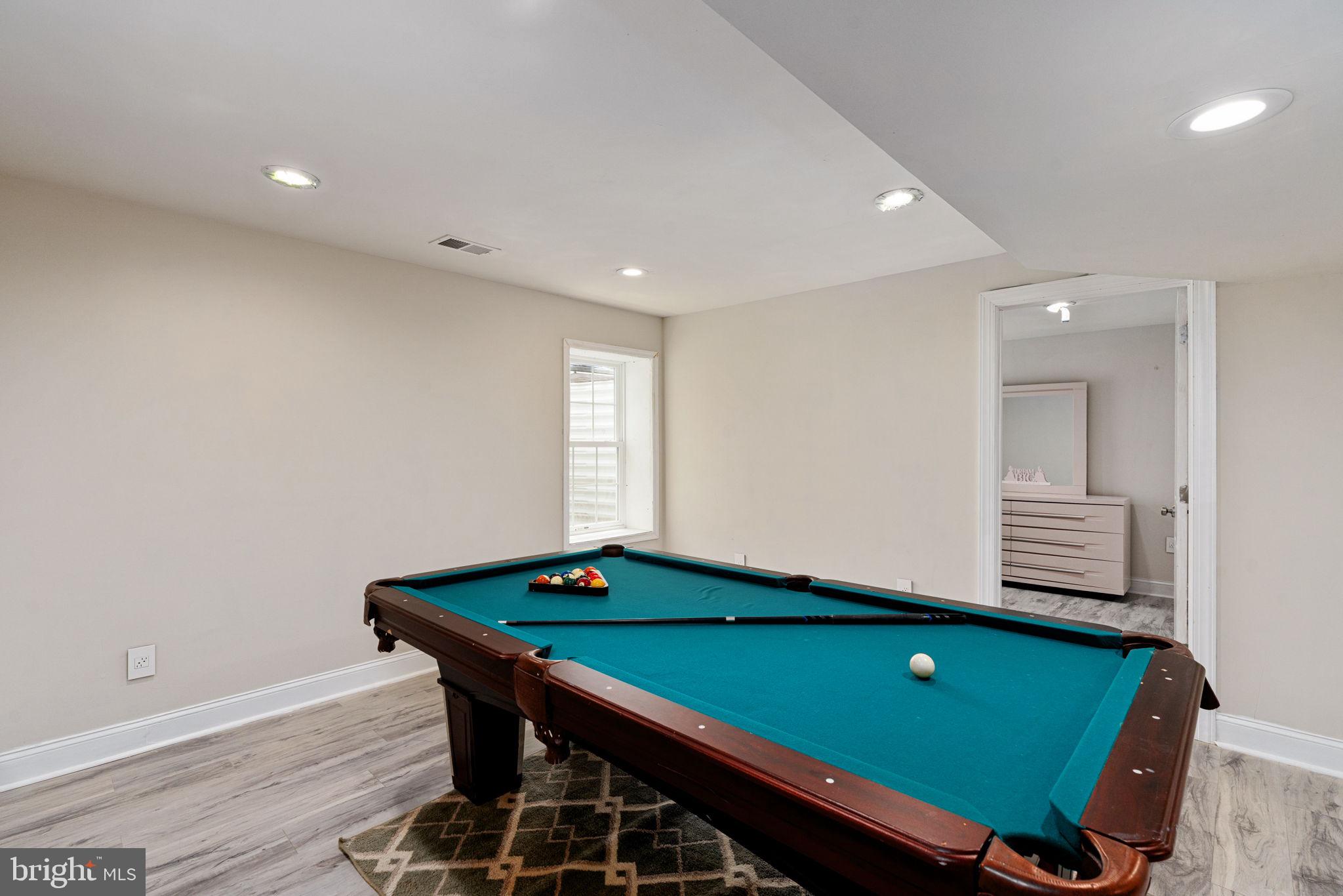 WAVERLY VILLAGE - Residential