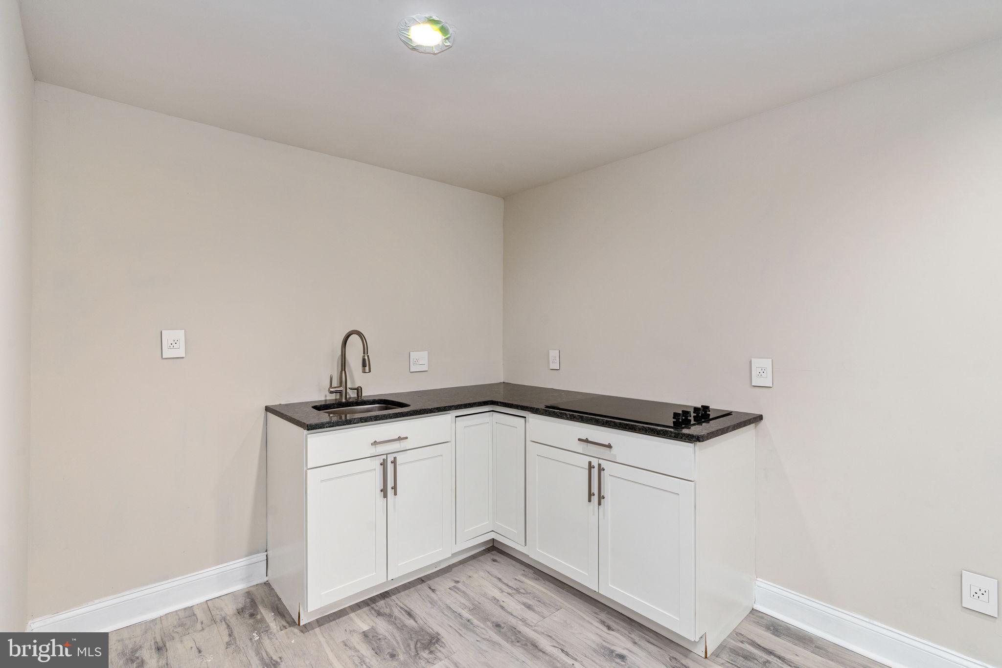 WAVERLY VILLAGE - Residential