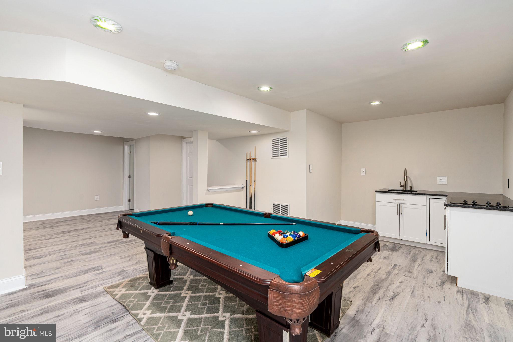 WAVERLY VILLAGE - Residential