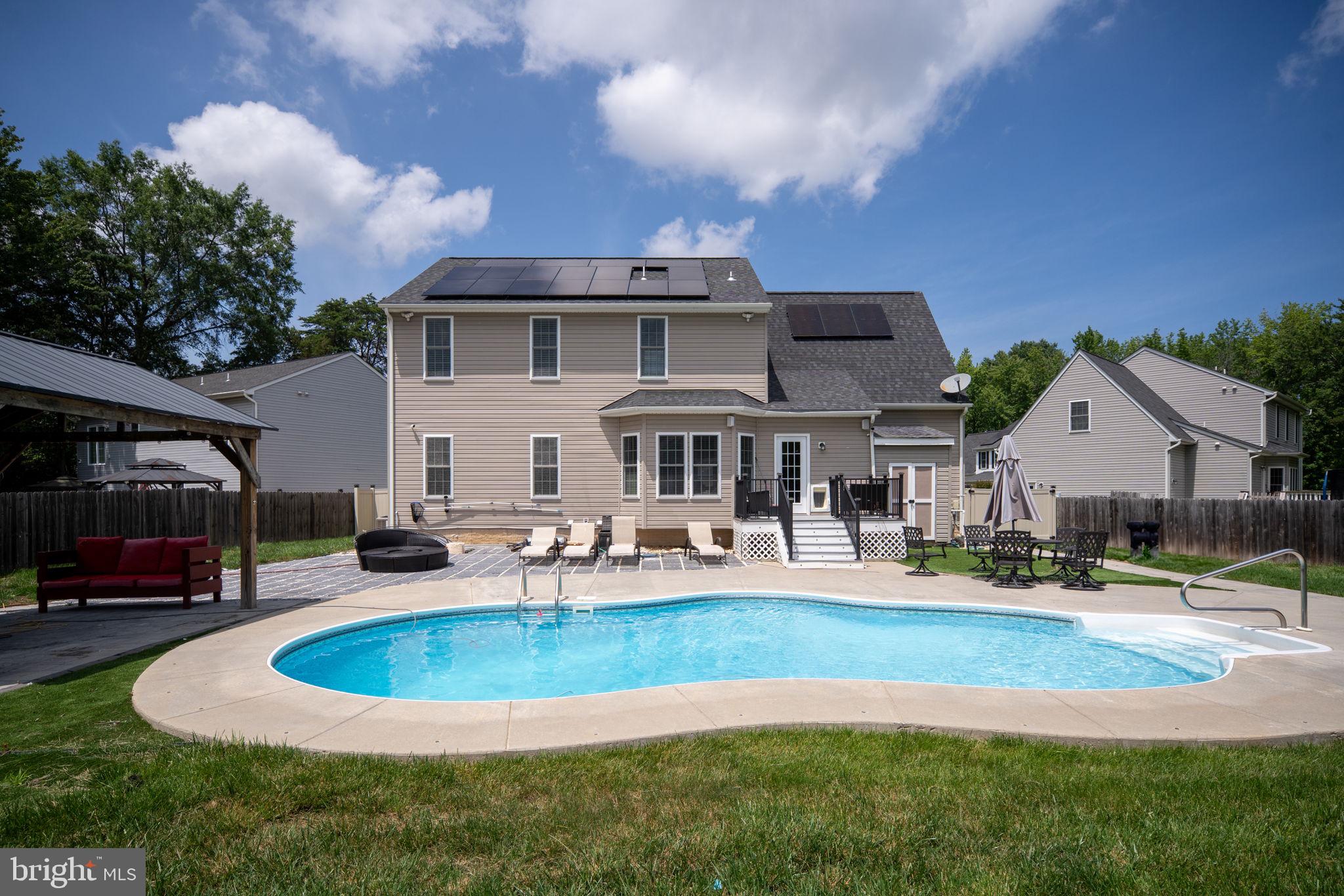 WAVERLY VILLAGE - Residential