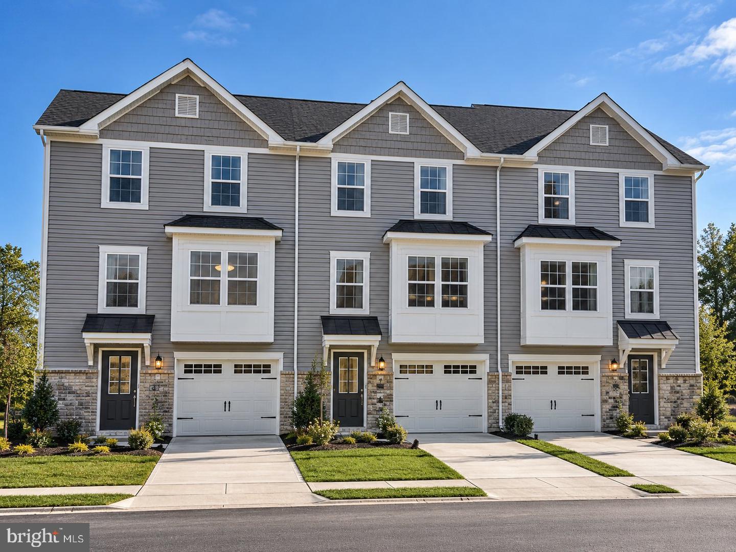 HomeSite 99 SHERMAN AVENUE