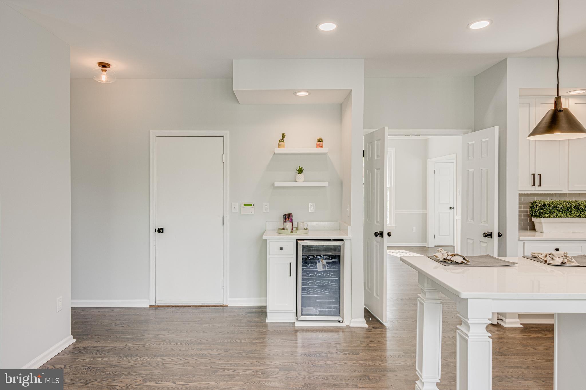 FOXHALL FARM - Residential